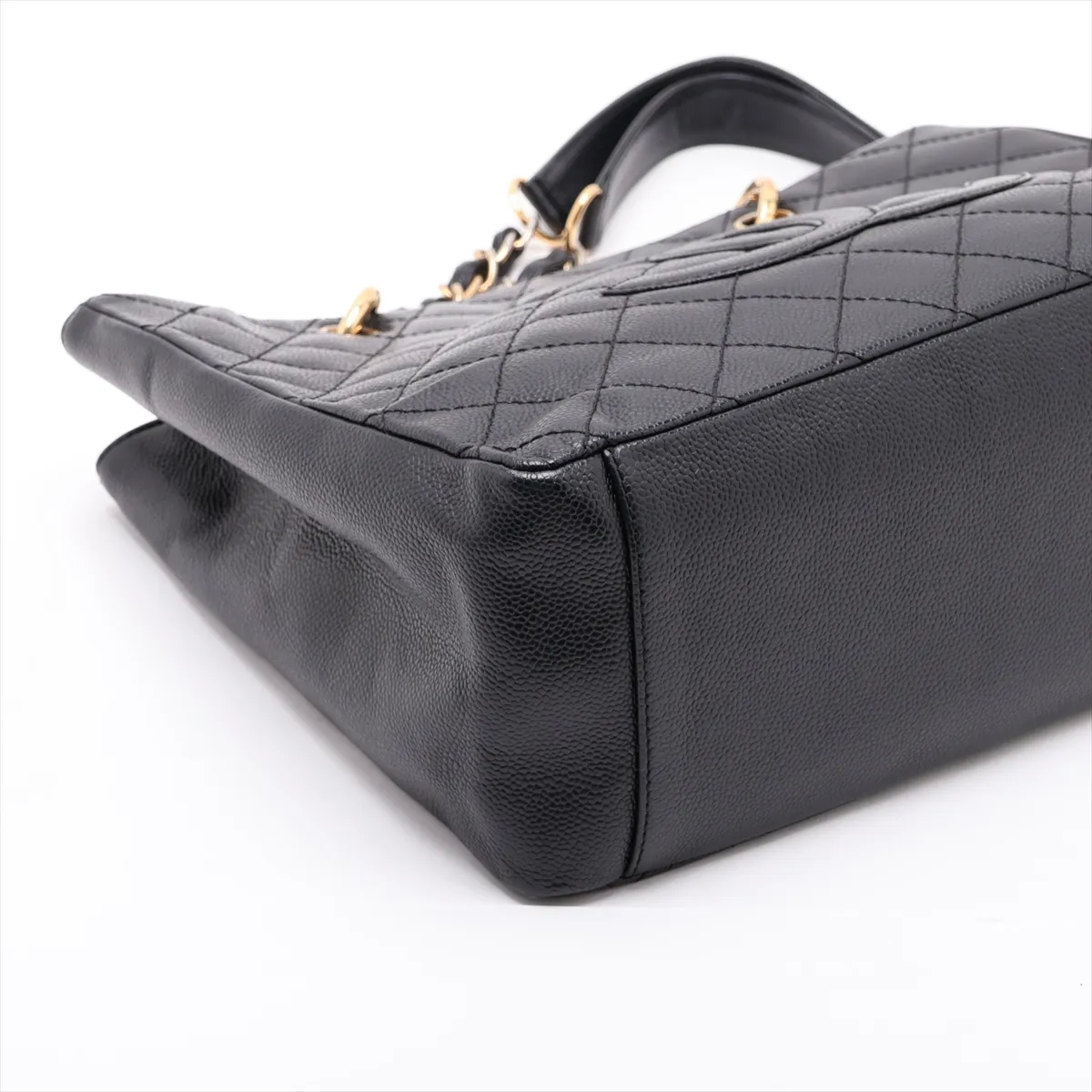 GST Caviar Skin Chain Tote Bag, Black with Gold Hardware, 10370122 (Serial Number in the 10s) — view 4