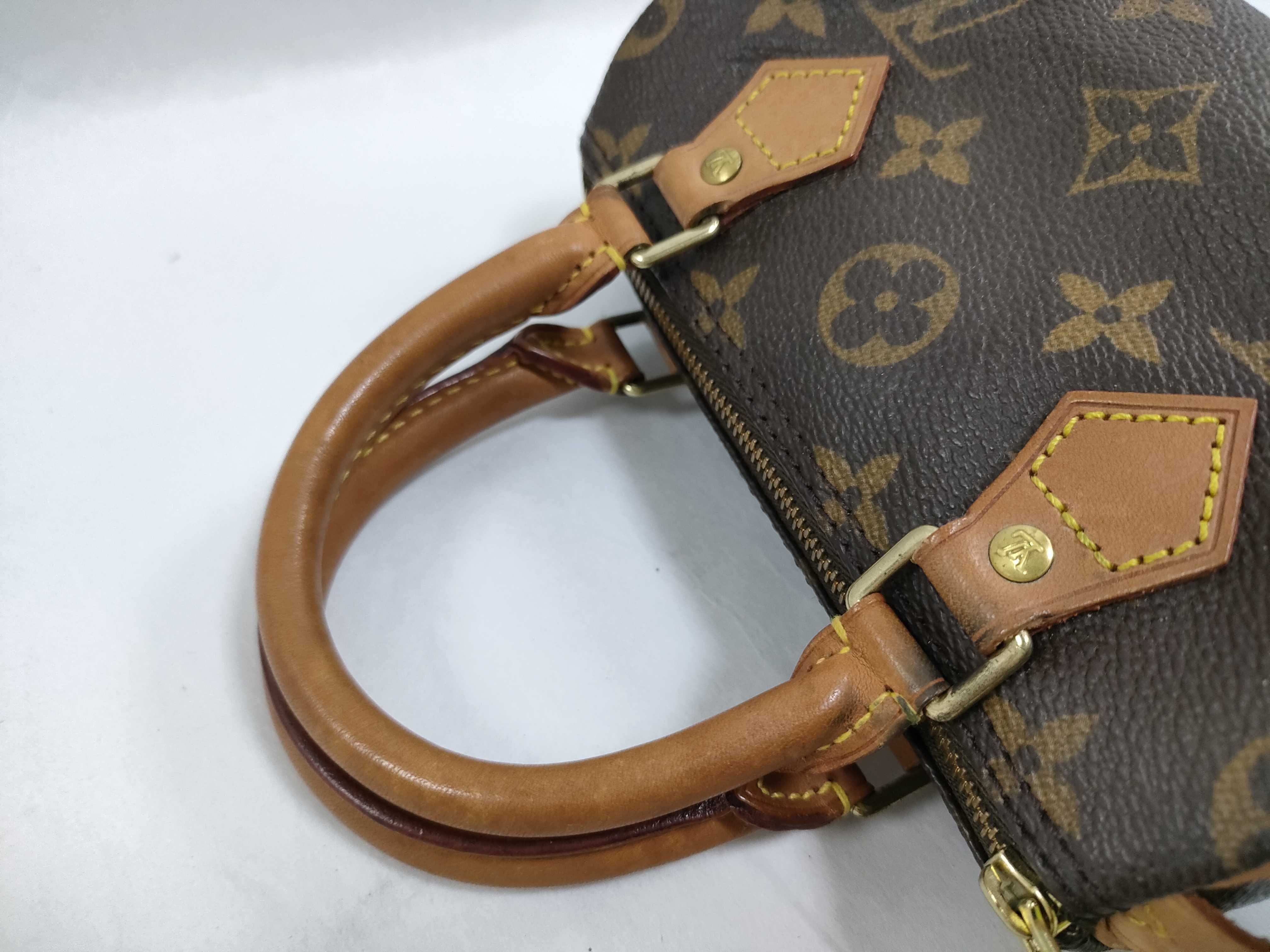 Monogram LV Monogram Mini Speedy Handbag — view 3