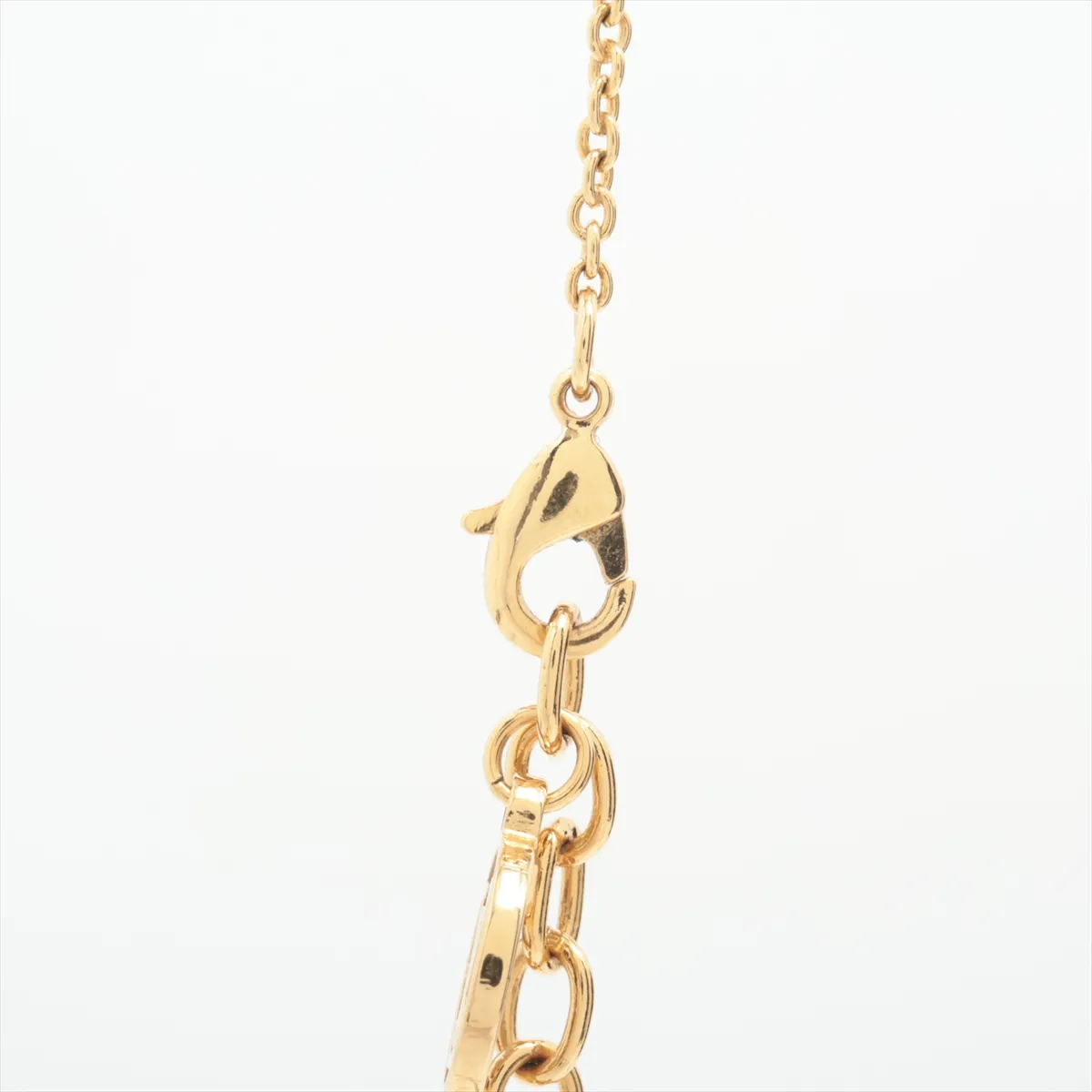 M01215 Necklace LV Iconic Enamel BY5203 Necklace GP x Enamel Gold x Pink — view 3