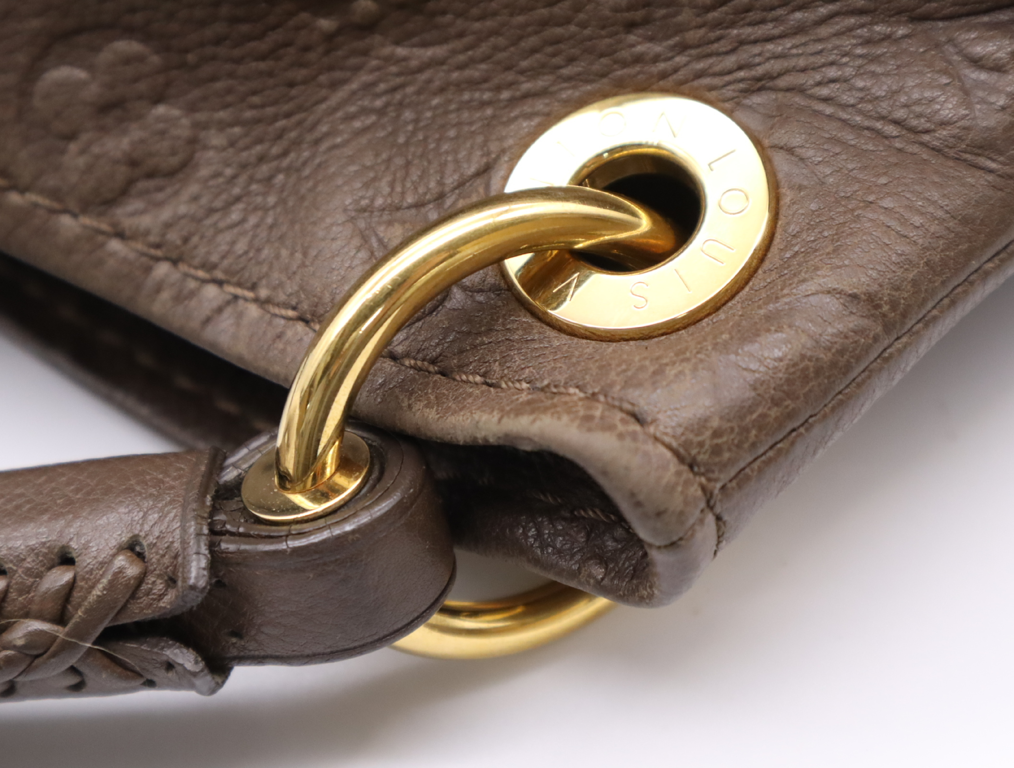 M93447 Empreinte Artsy MM Ombre Charm Shoulder Bag — view 10
