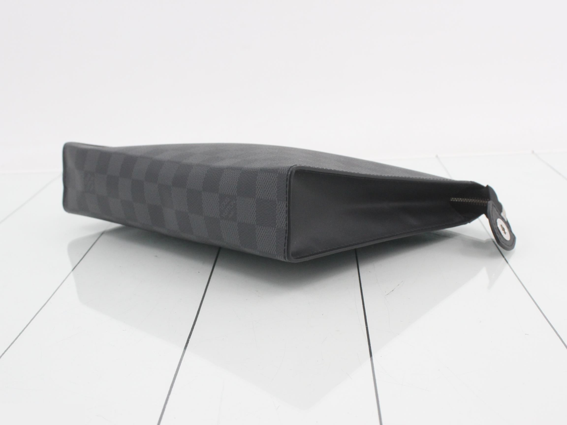 Damier Graphite Pochette Voyage MM Second Bag — view 6