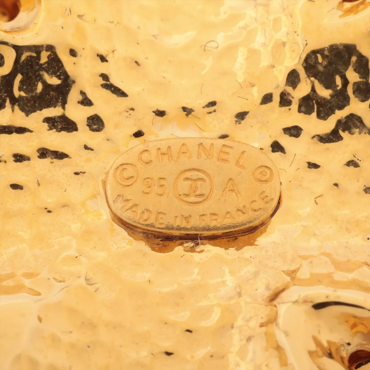 Coco Mark Brooch 95A GP Gold. Shows signs of wear, — view 4