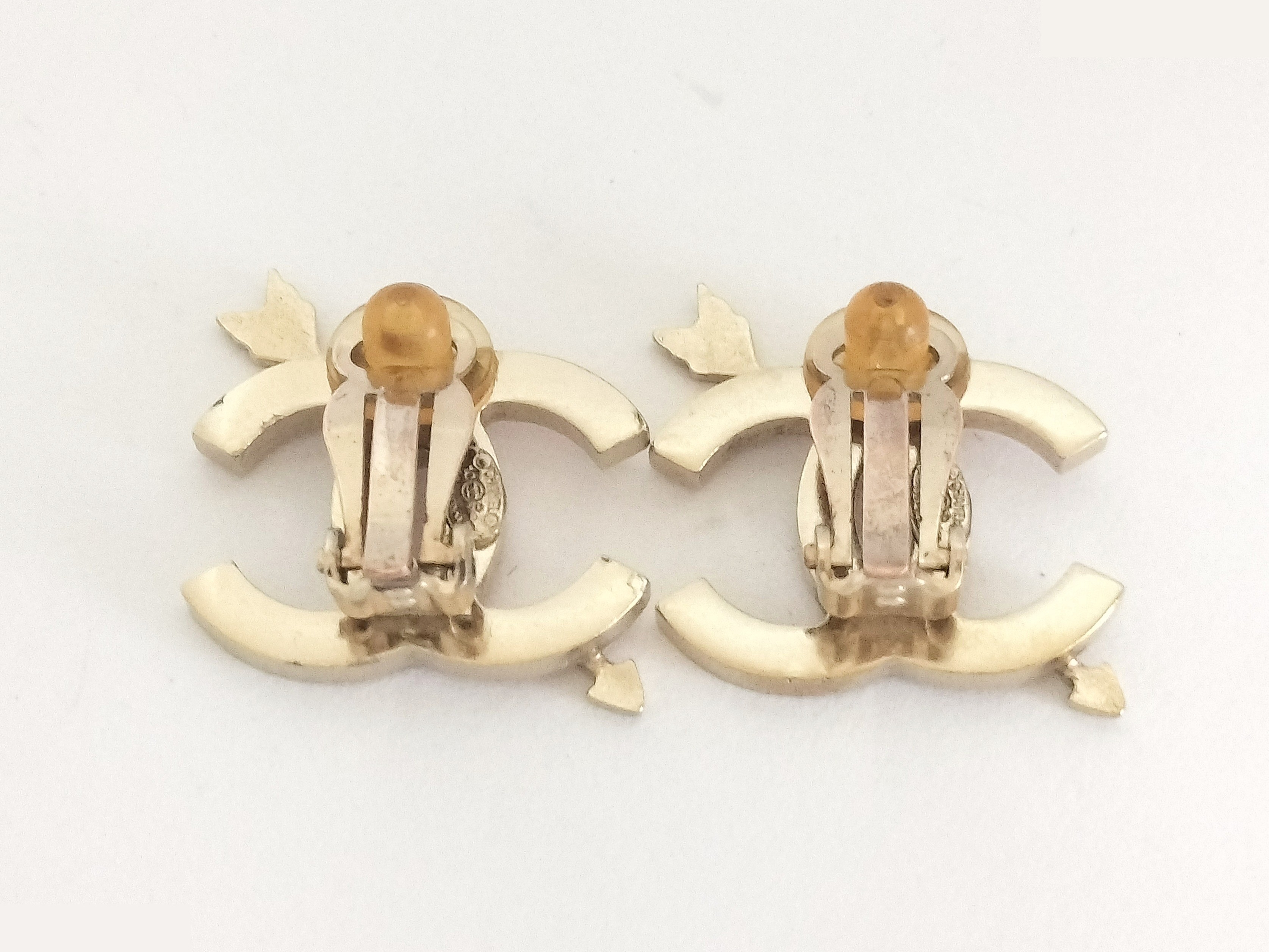 Coco Arrow Pink Gold Earrings — view 4