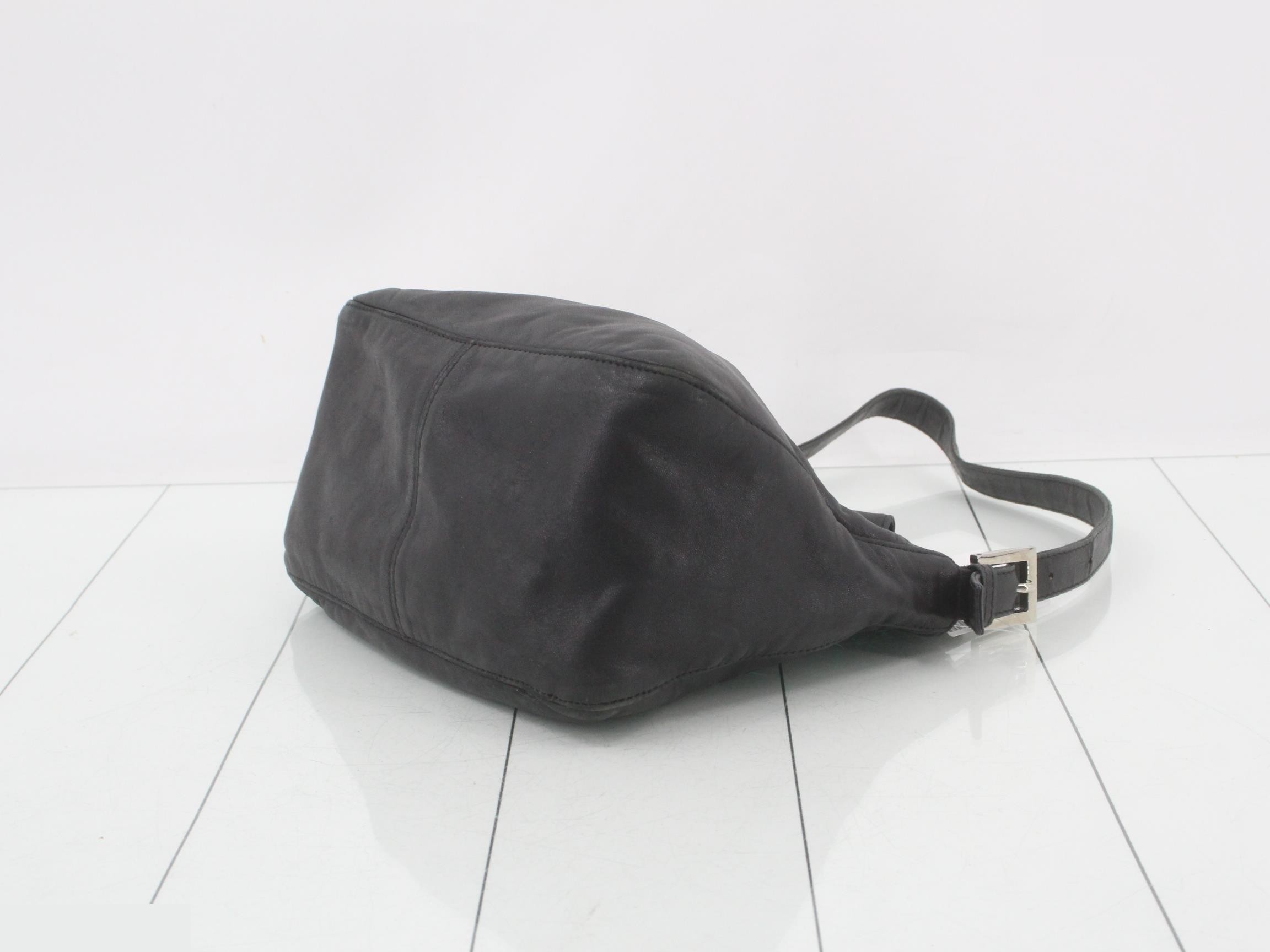 Mamma Baguette Leather One-Shoulder Bag — view 6