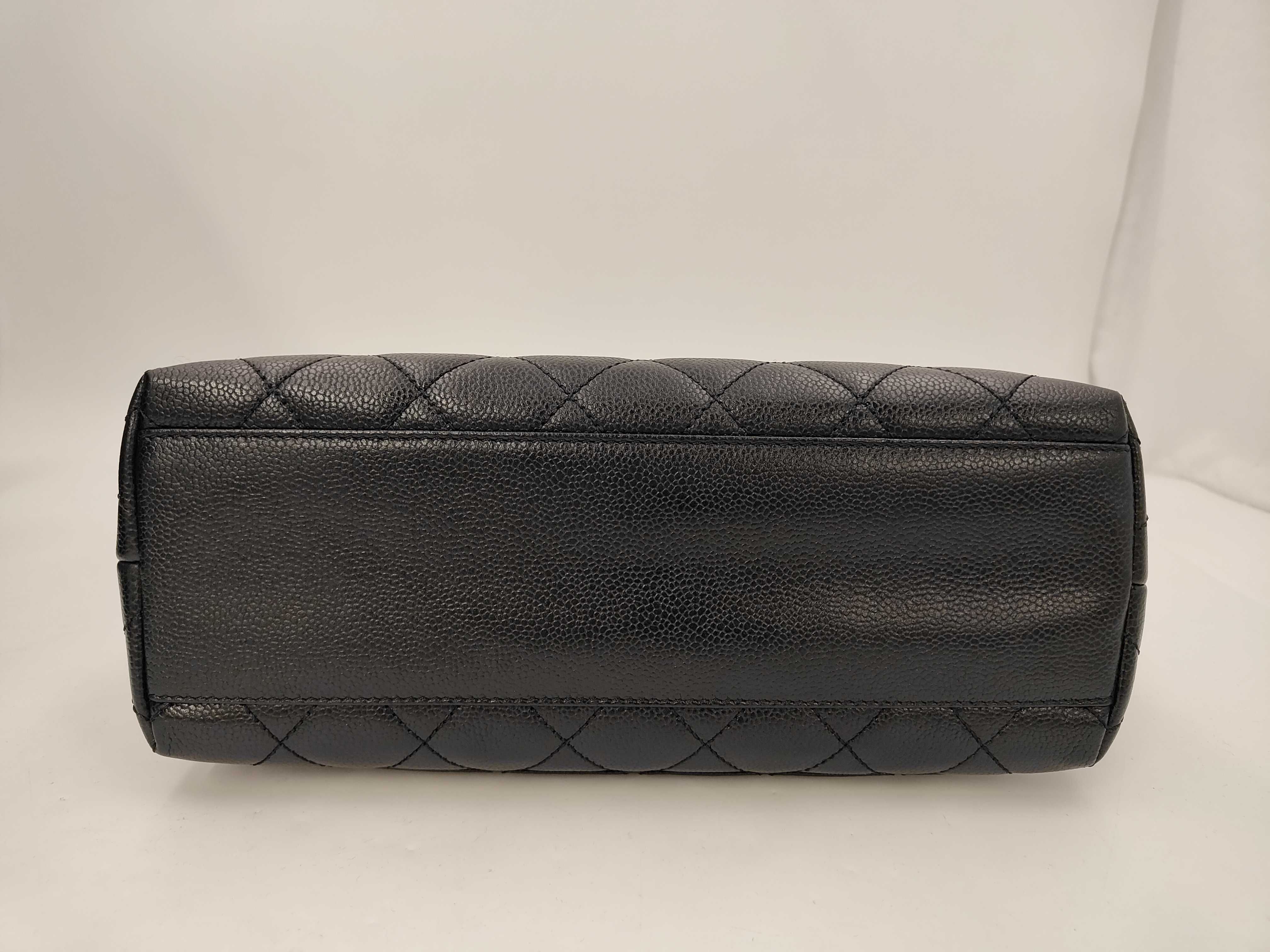Caviar Skin Coco Handle Handbag (with warranty) — view 4