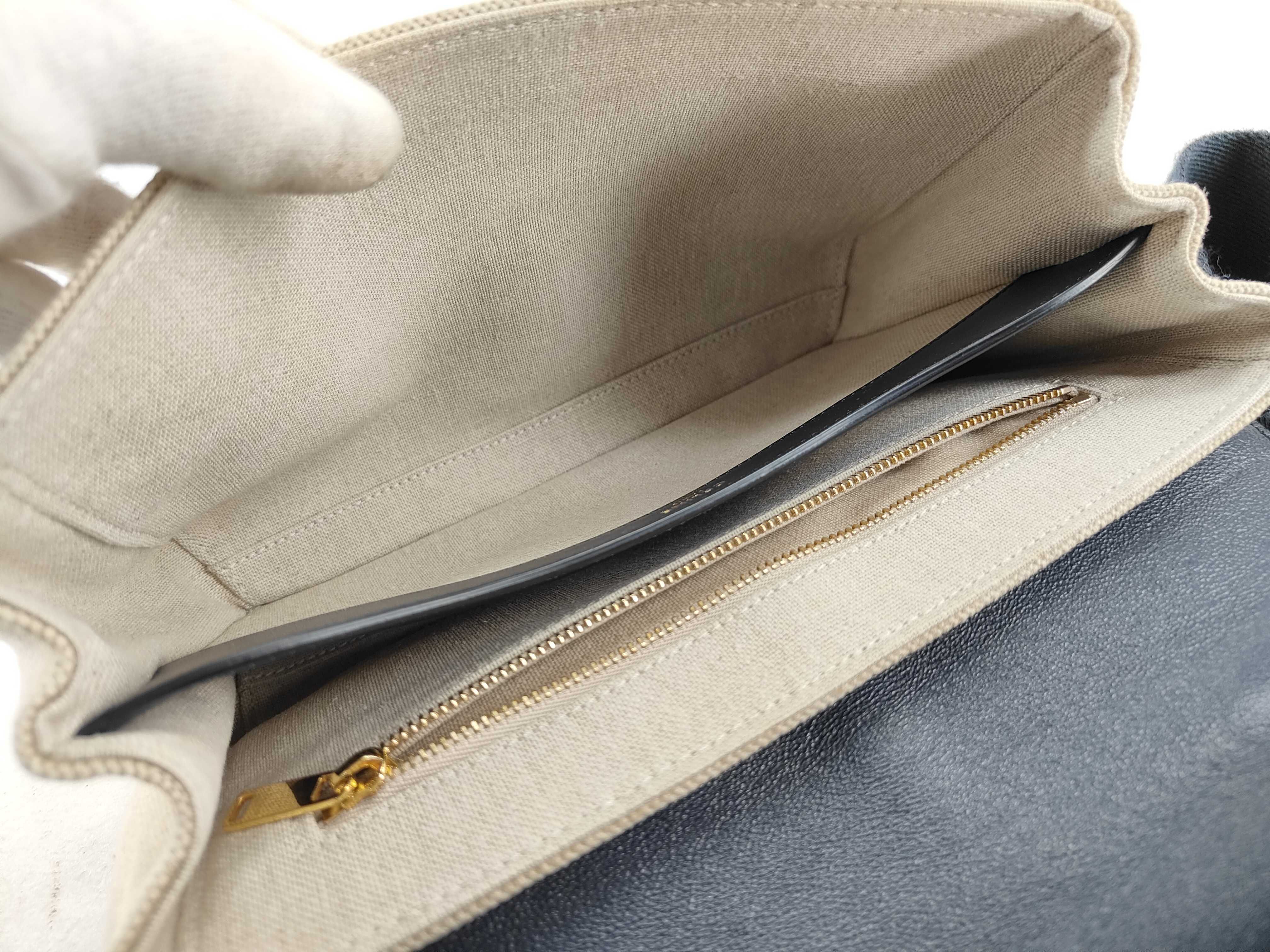 Seize Canvas Shoulder Bag — view 10