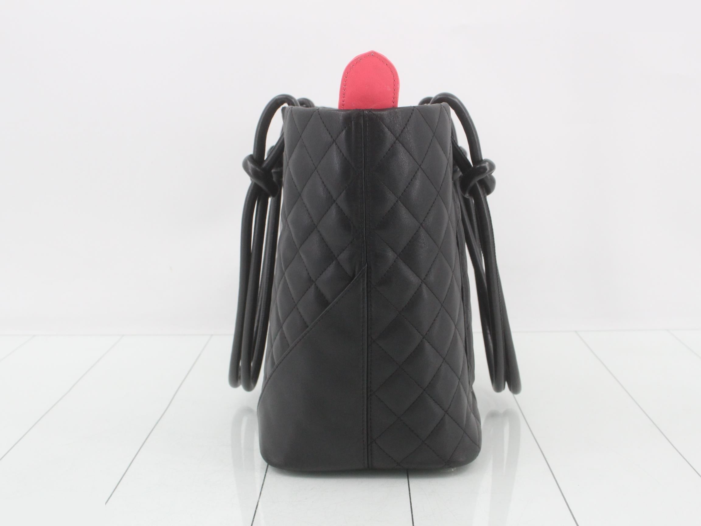 Matelassé Coco Mark Cambon Leather Handbag — view 3