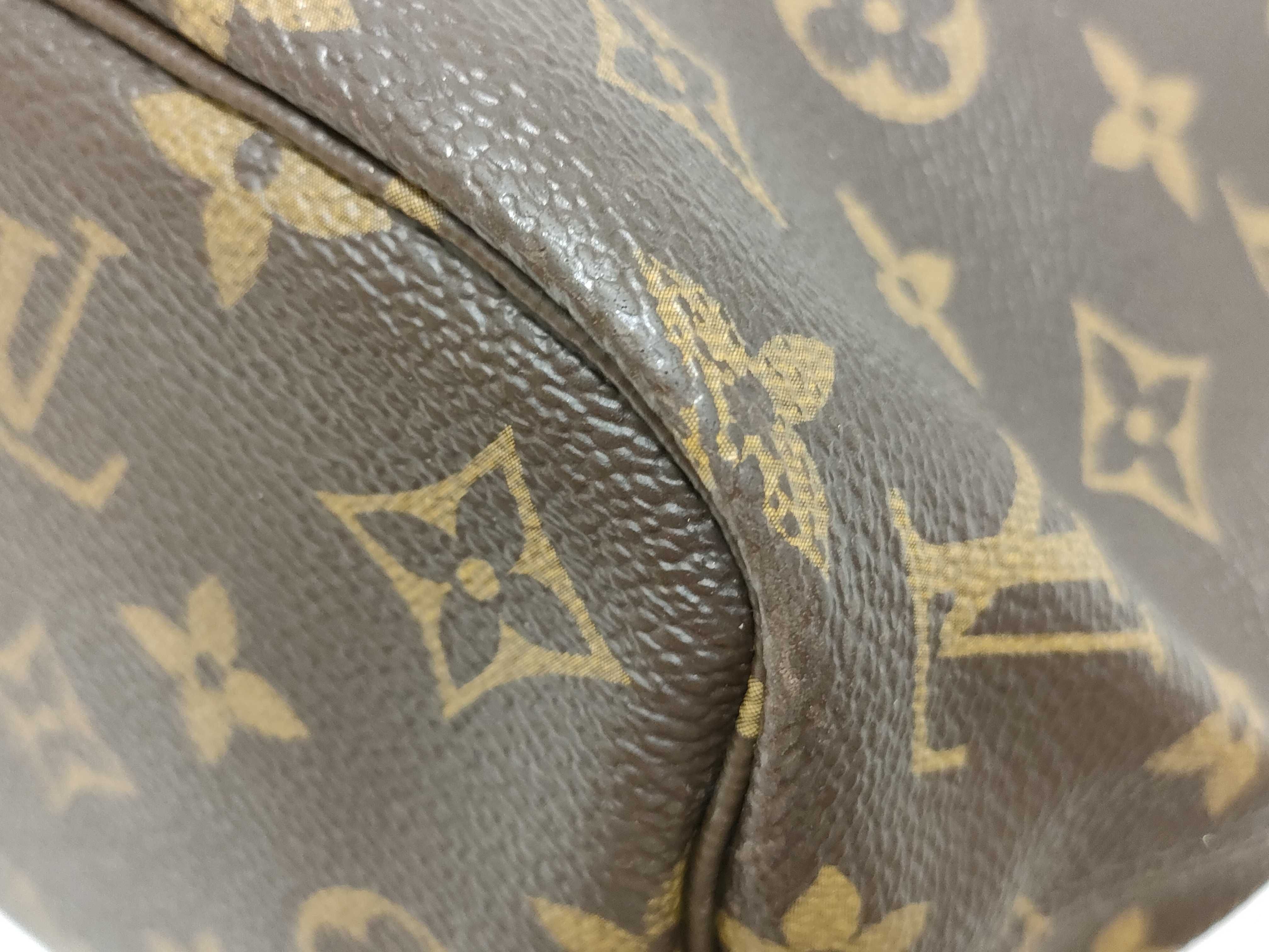 Monogram Neverfull M41245 RFID Tote Bag with Pouch — view 6