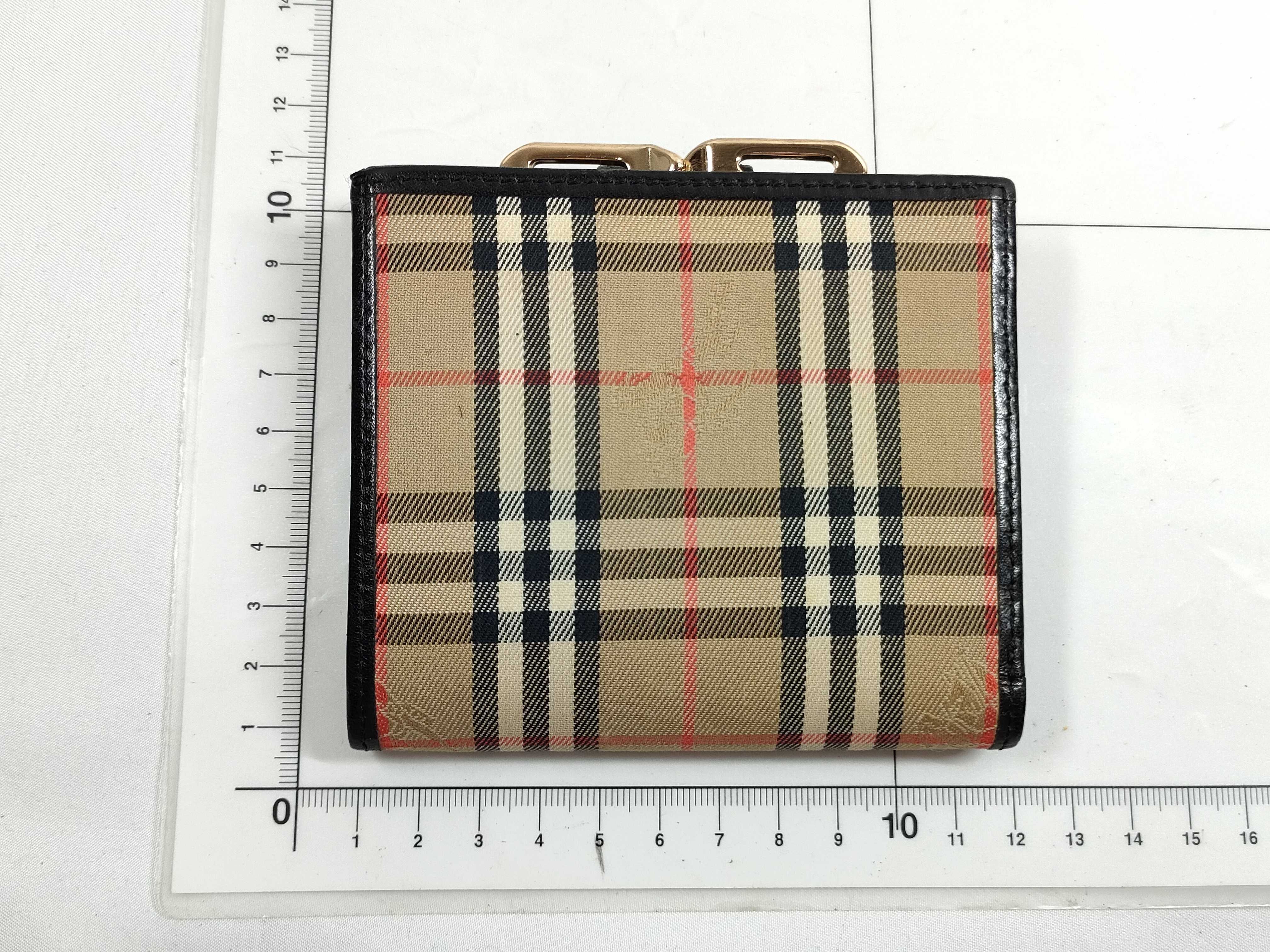 Nova Check Folding Wallet — view 2