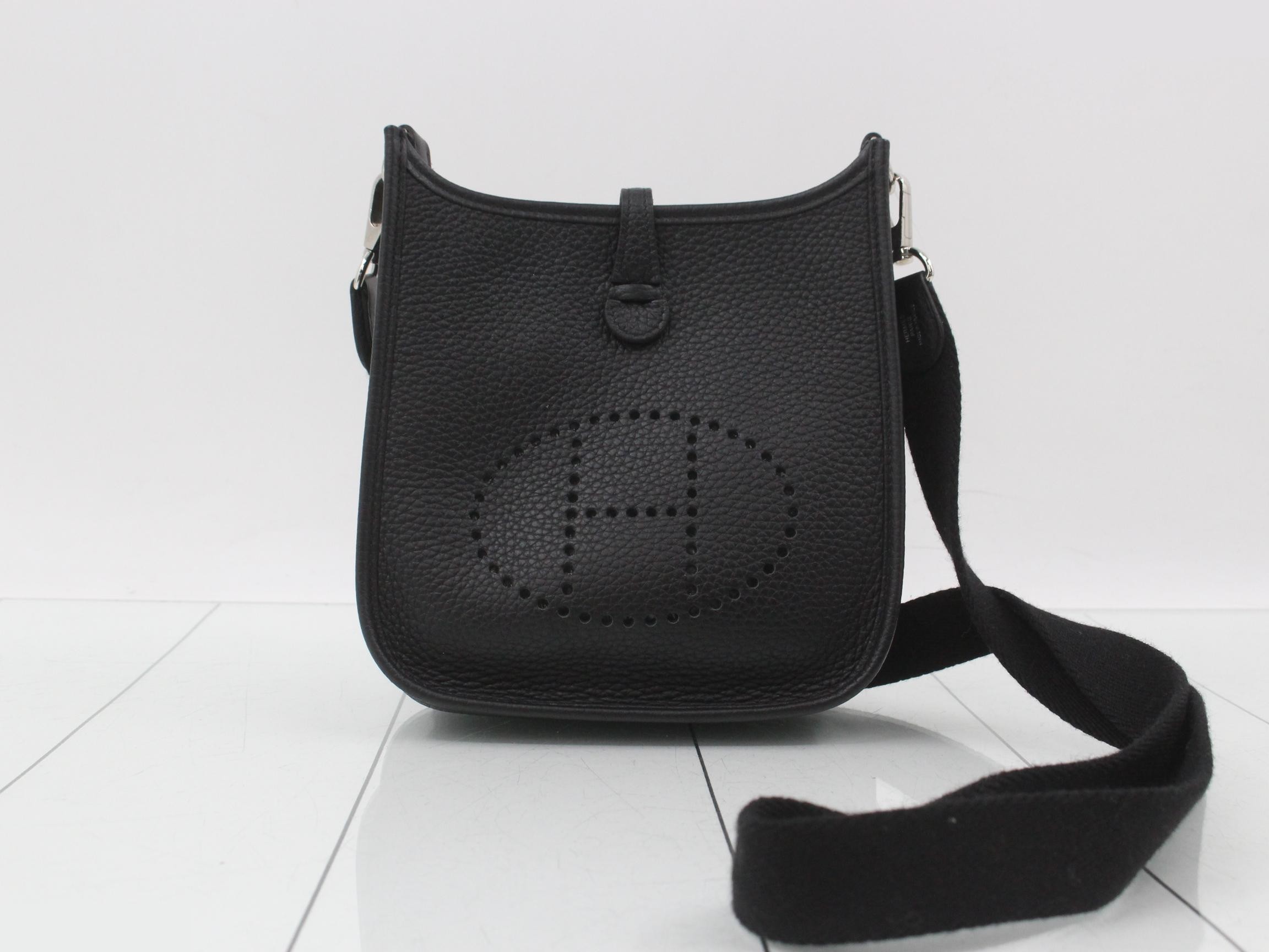Hermès Evelyne
