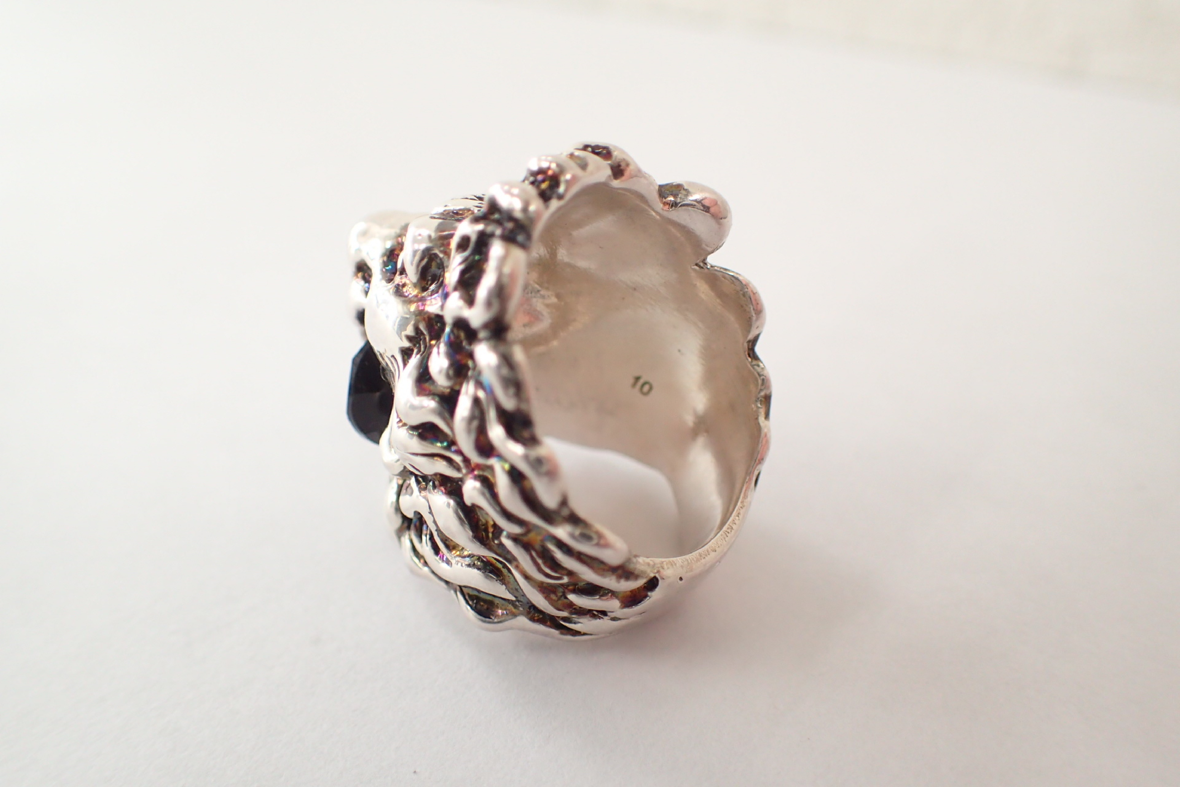 Lion Color Stone Silver Ring — view 3