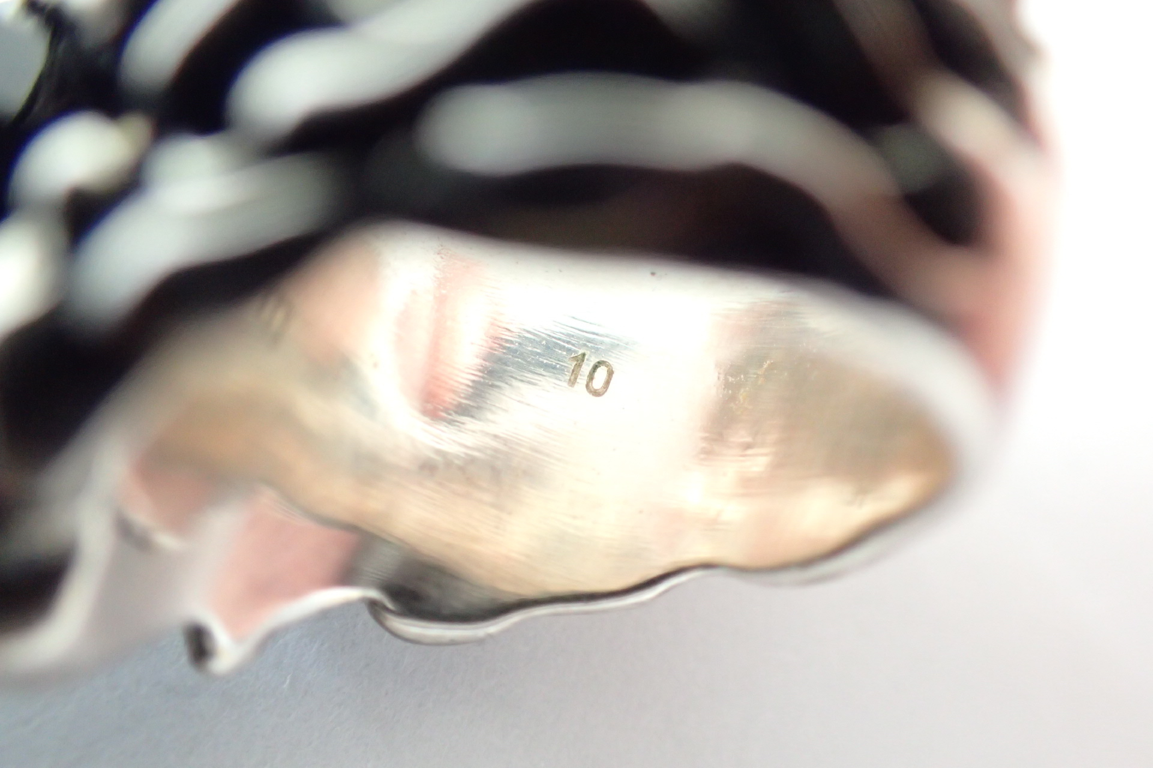Lion Color Stone Silver Ring — view 7