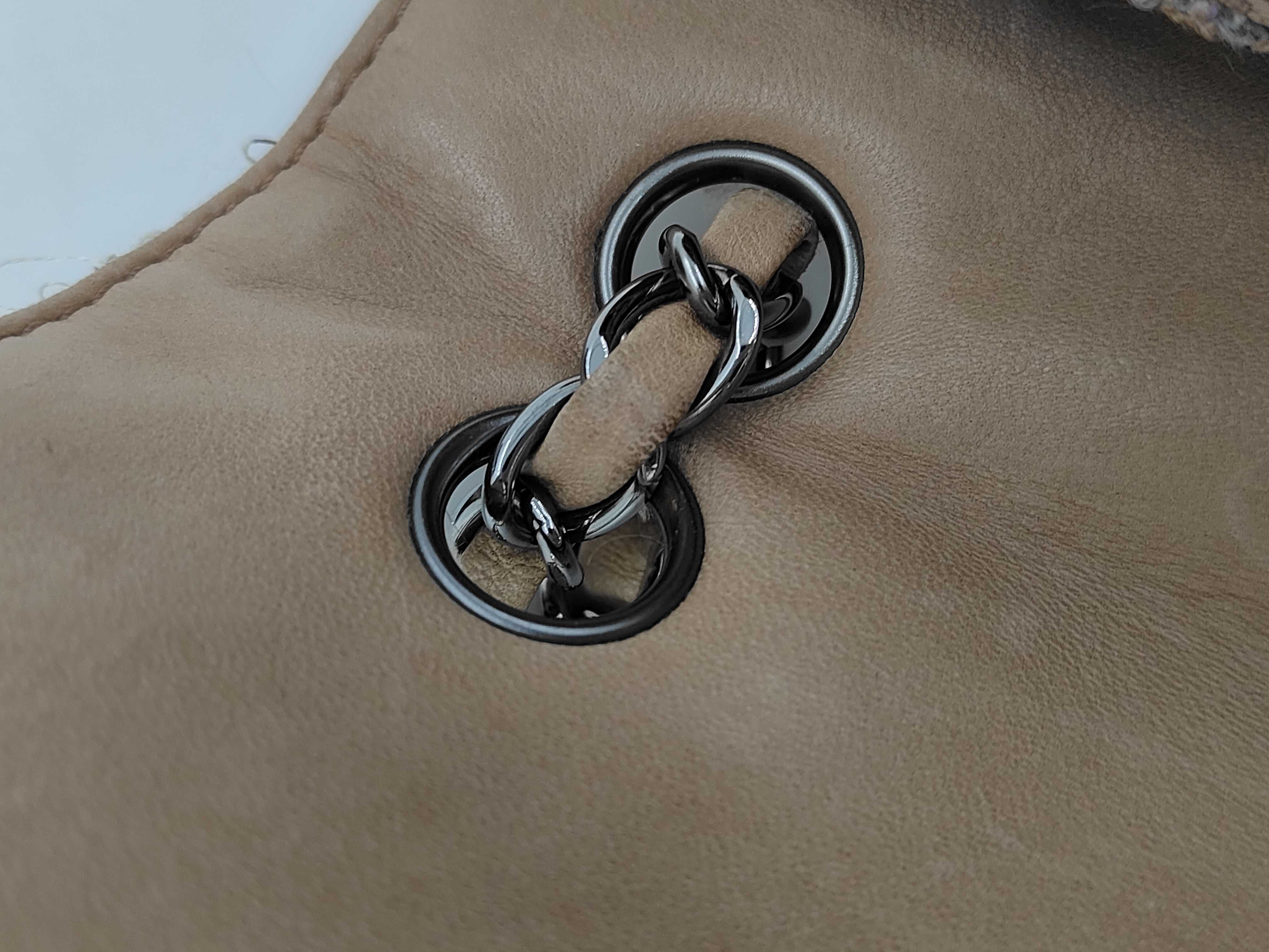 Tweed Chain Bag Shoulder Bag — view 7