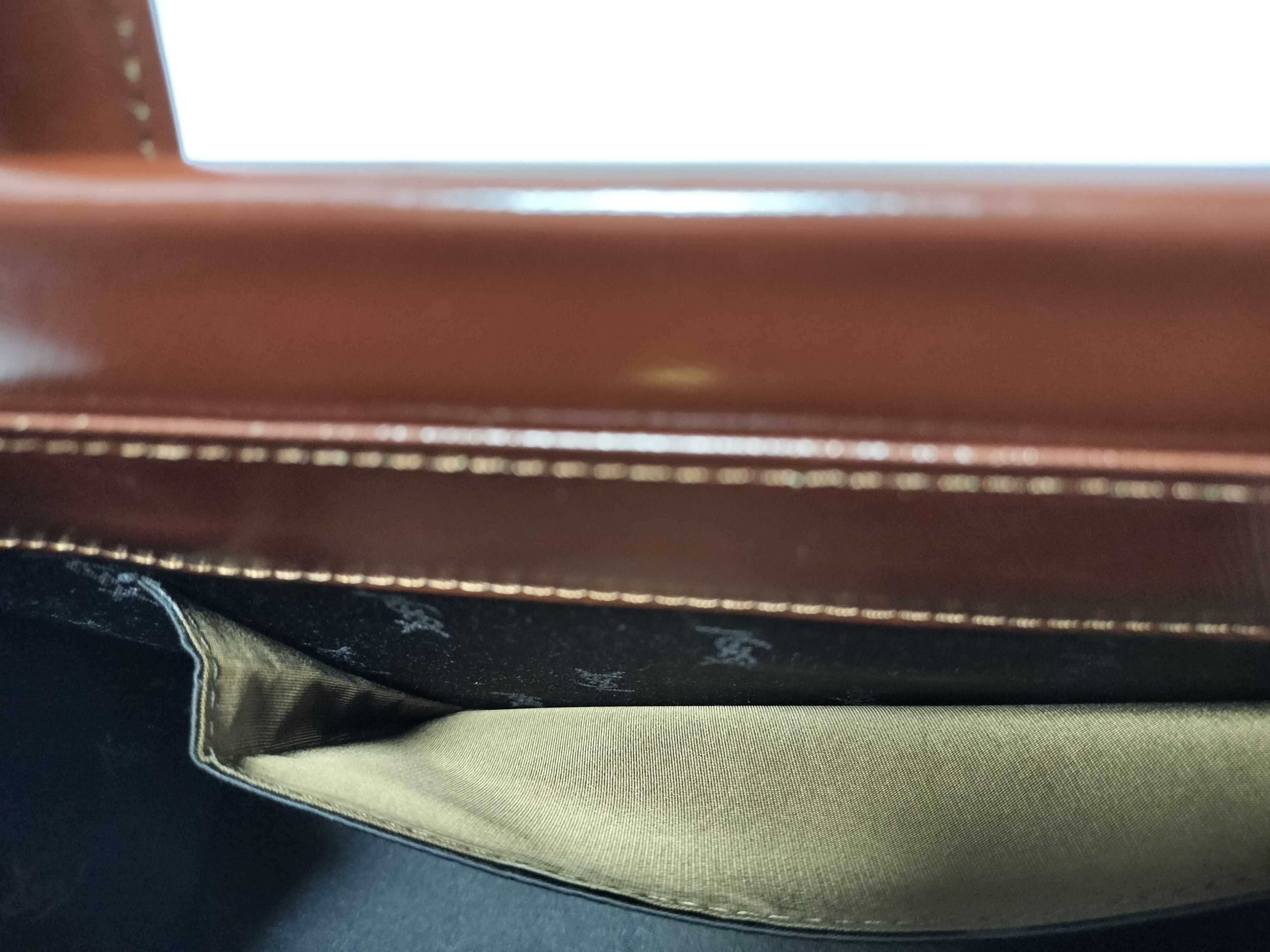 (YSL) / Handbag / Enamel Handbag — view 11