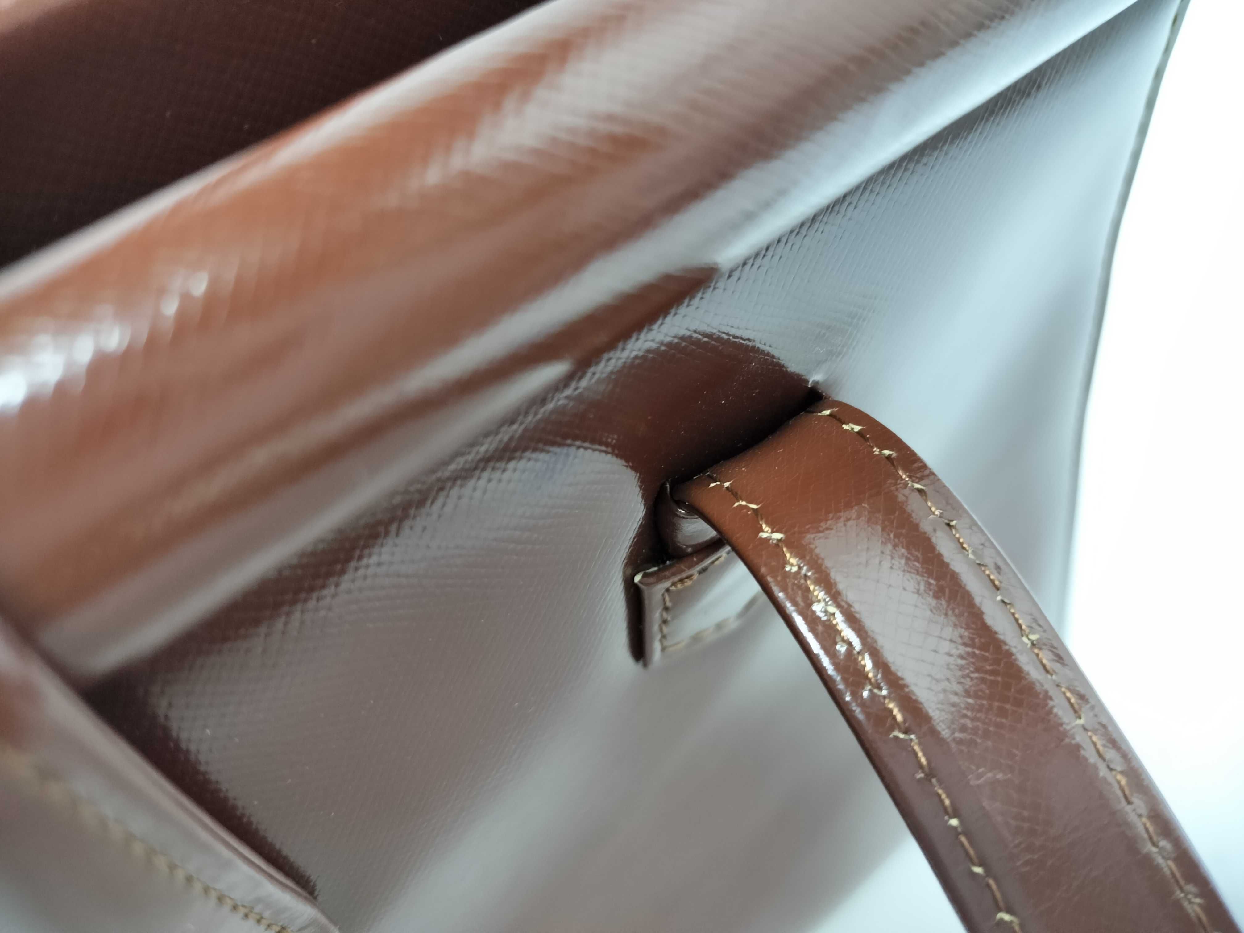 (YSL) / Handbag / Enamel Handbag — view 5
