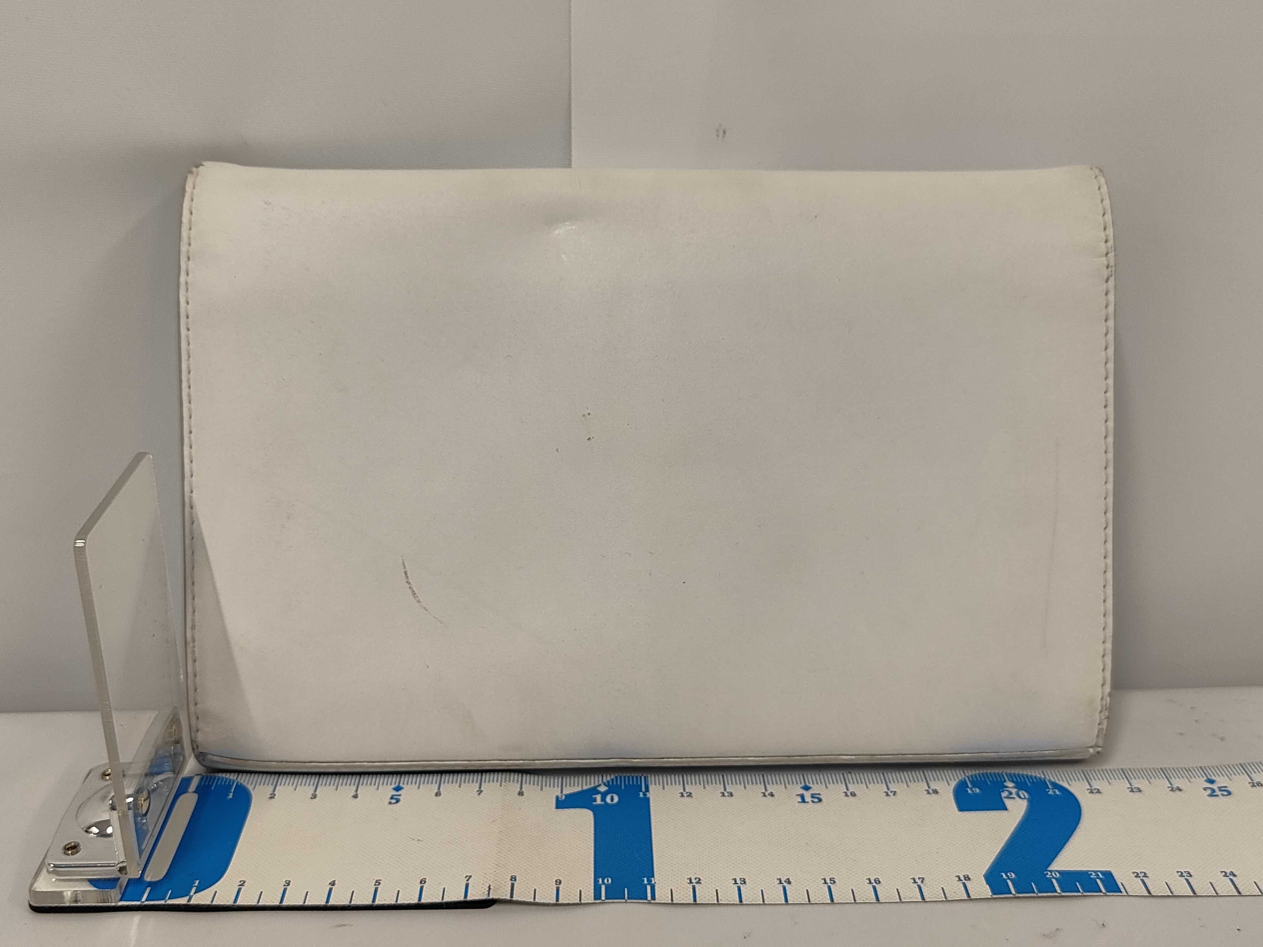 Leather Shoulder Wallet White Shoulder Bag — view 2
