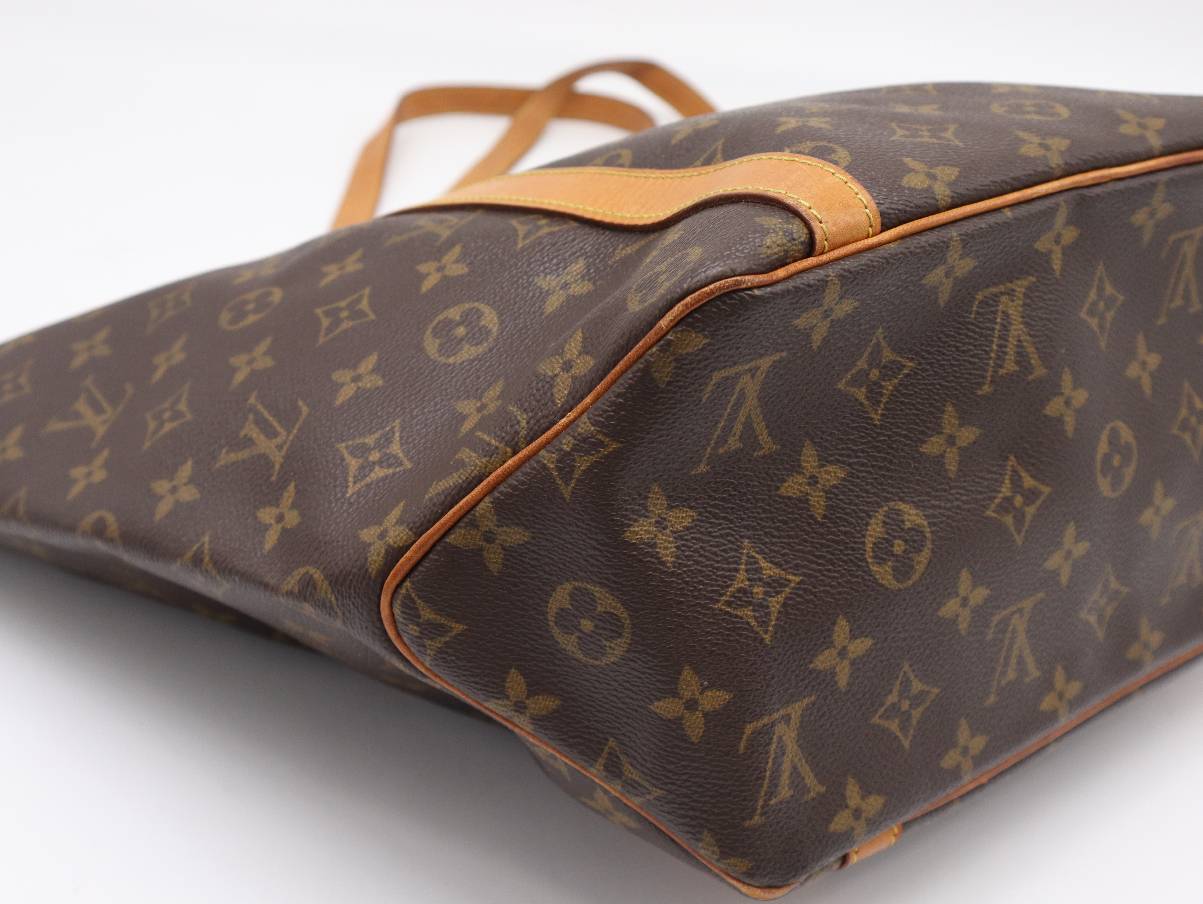M51108 Monogram Sac Shopping Tote Bag — view 10