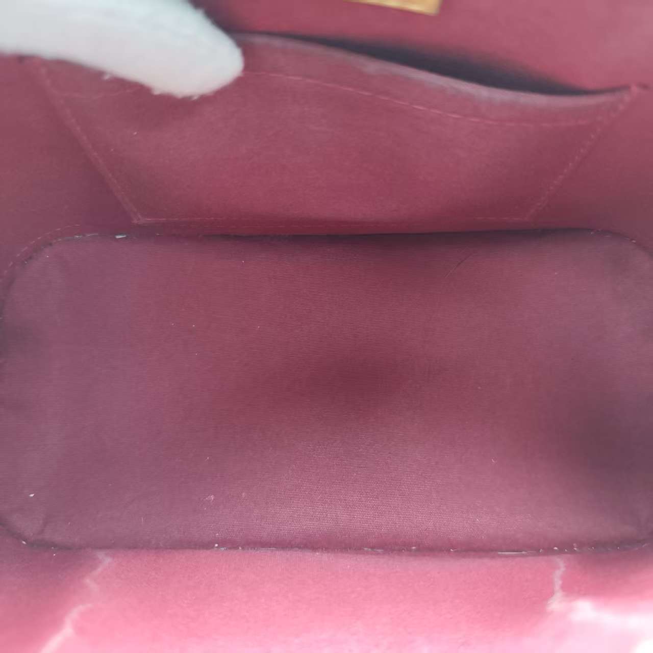 【*Shipped from: China*】LOUIS VUITTON Patent Leather Shoulder Bag — view 8