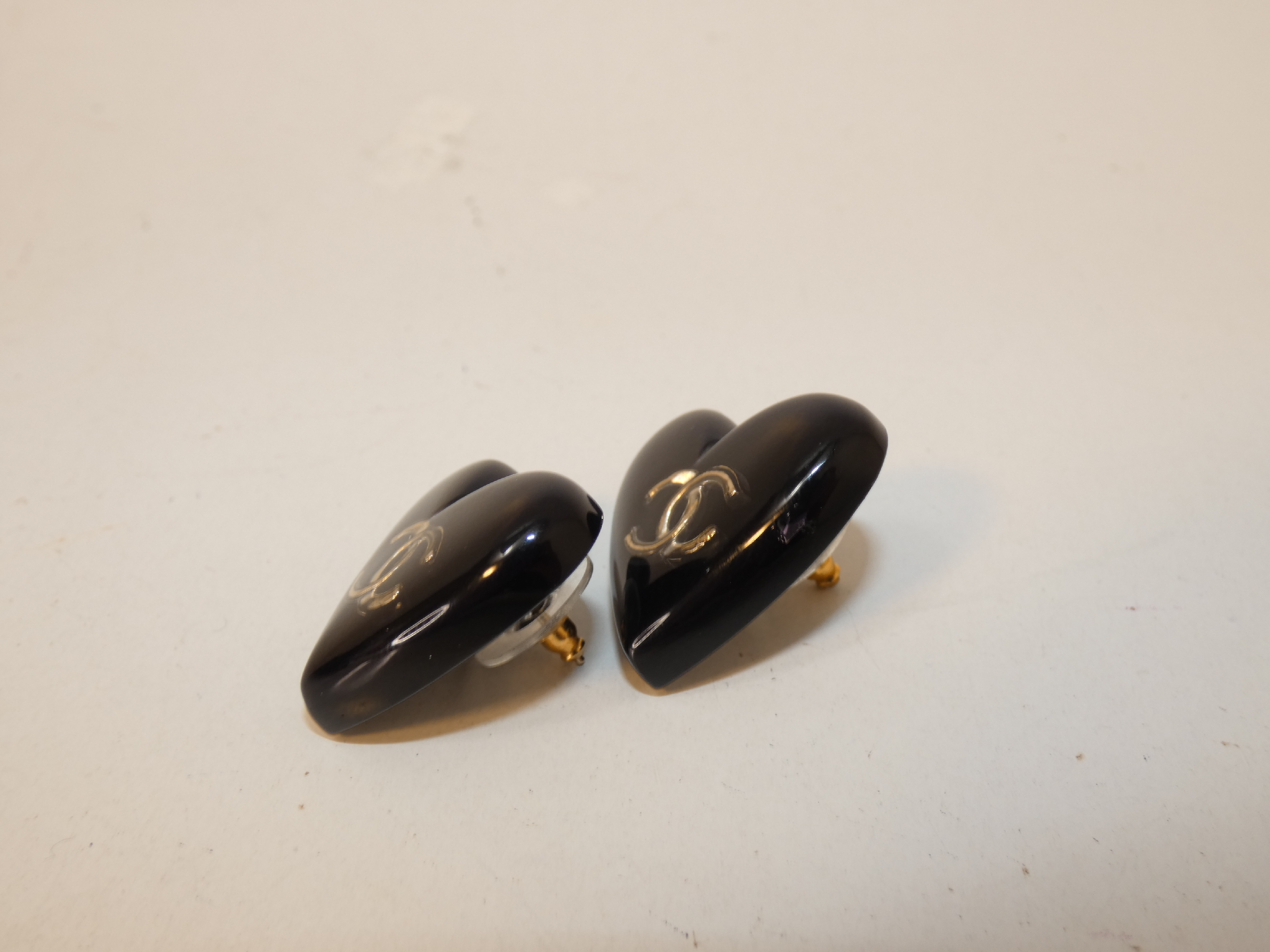 Coco Heart Black Earrings — view 3