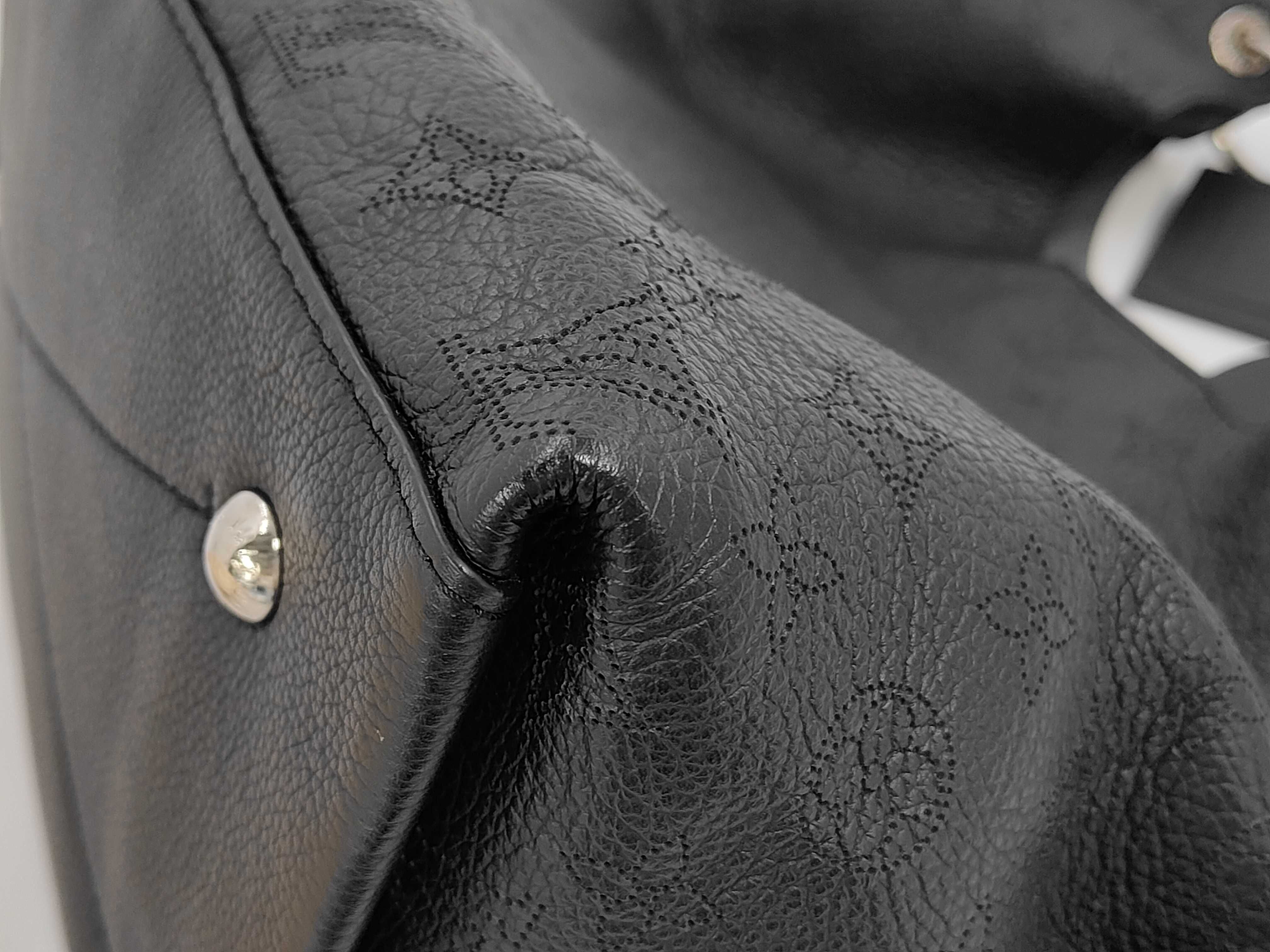 Mahina Carmel Hobo Black Tote Bag — view 3