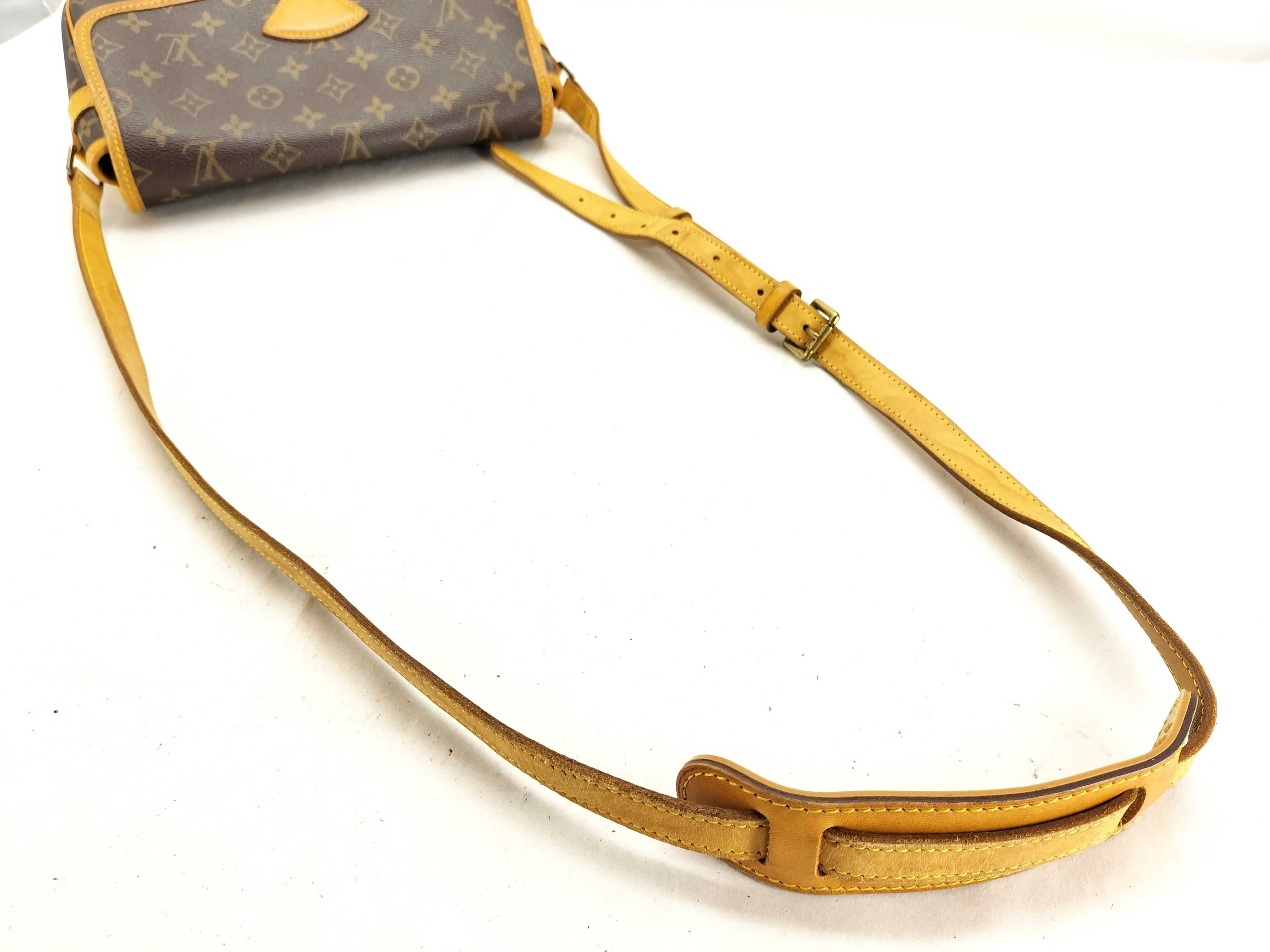Monogram LV Monogram Sologne Shoulder Bag — view 3