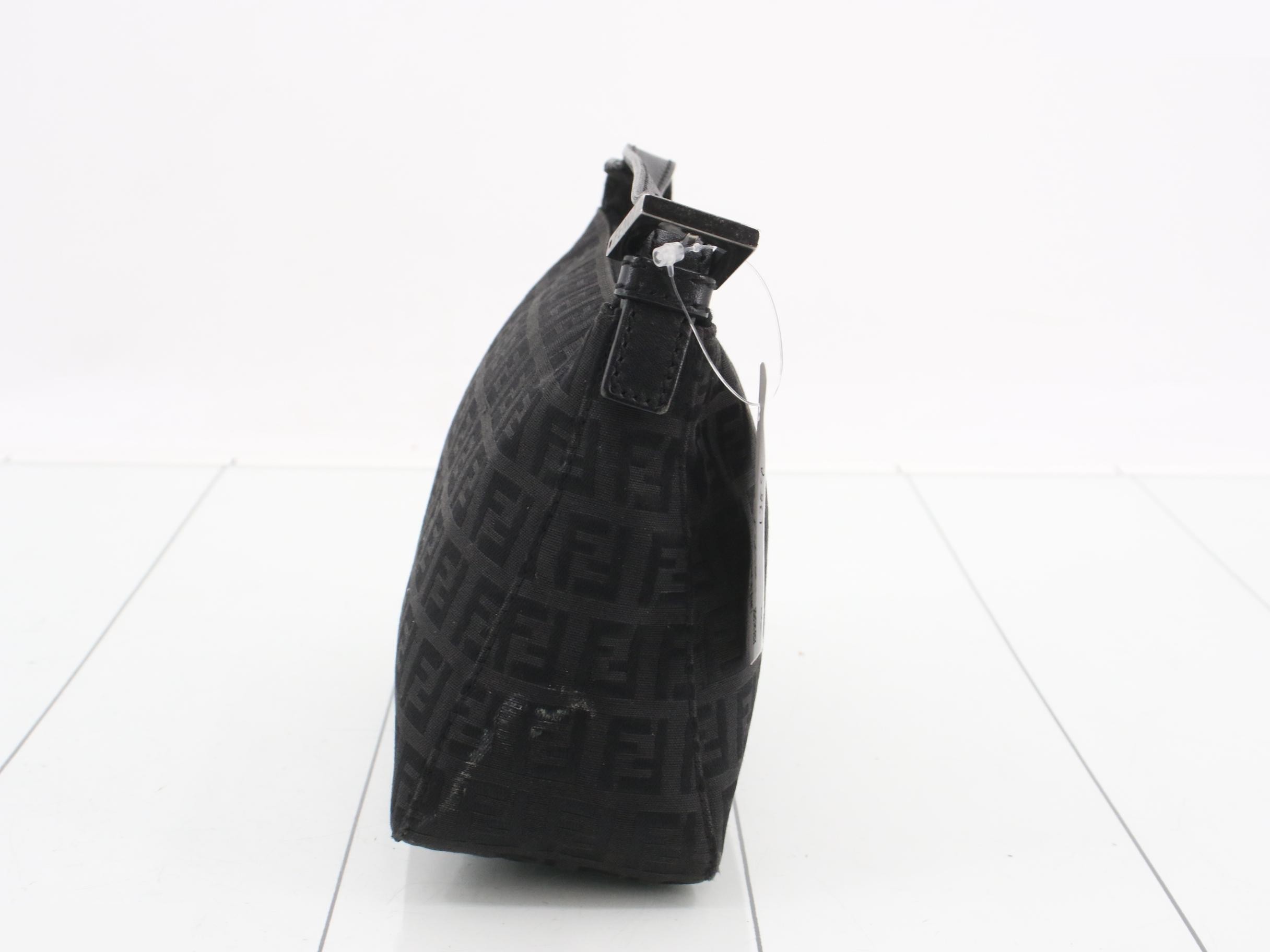 handbag — view 4