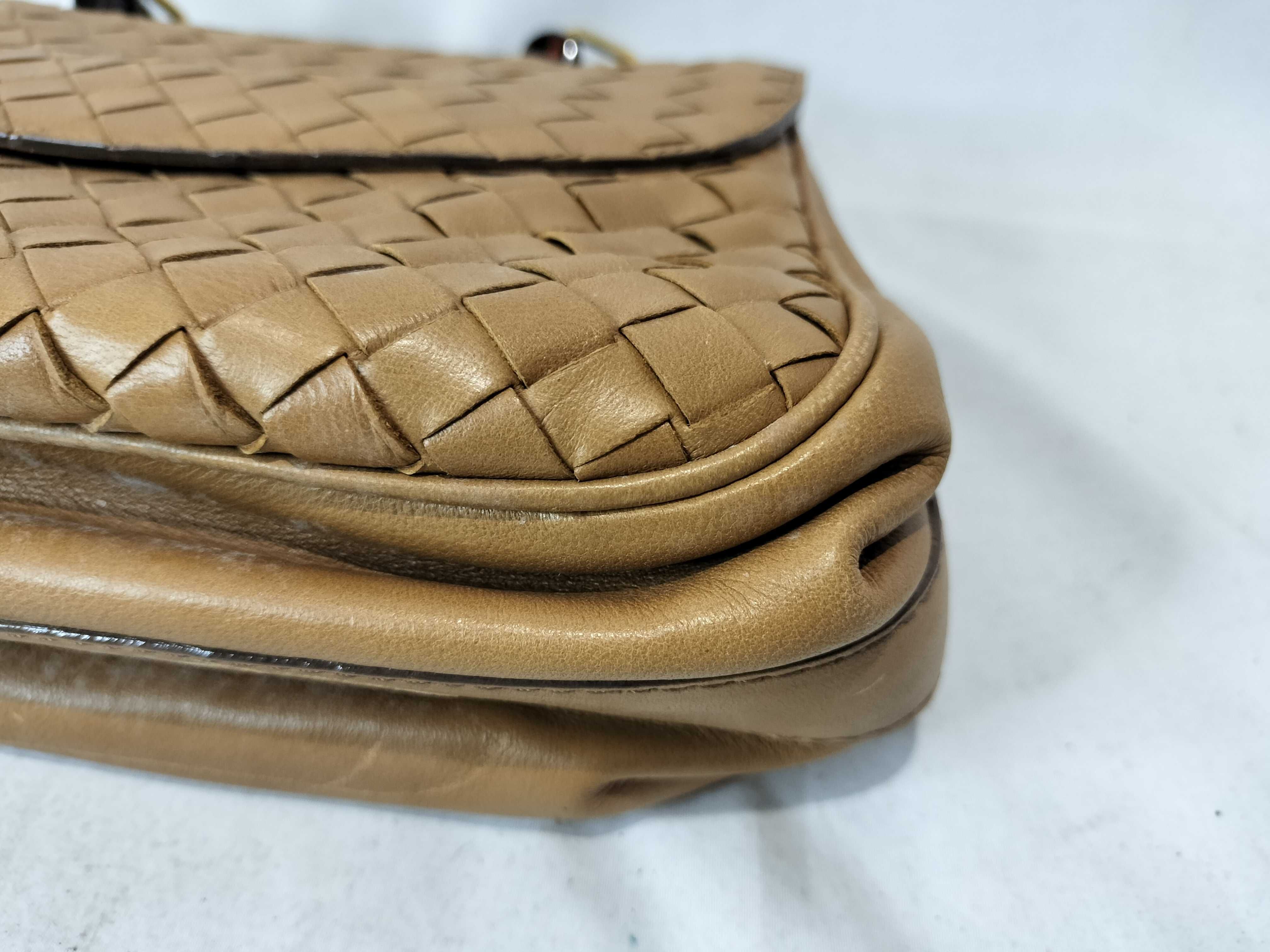 Intrecciato Old Bottega Handbag (Deteriorated) — view 6