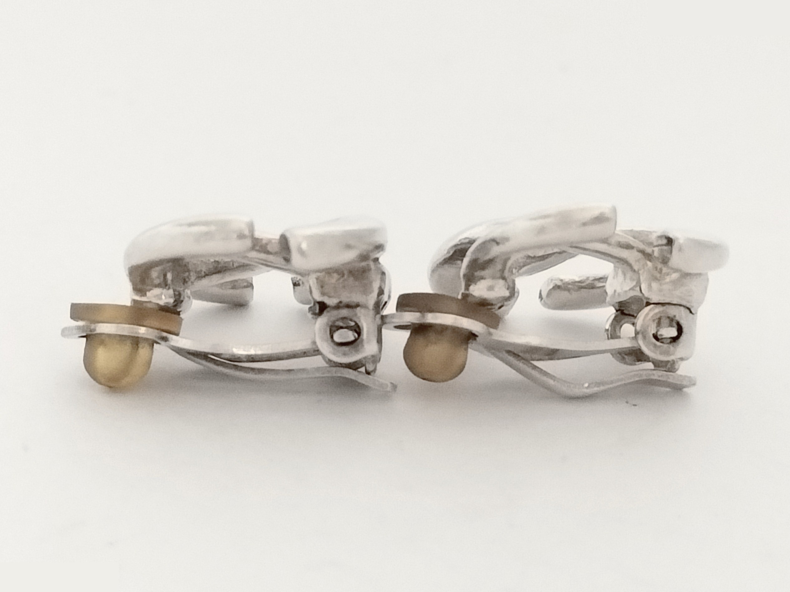 Coco Twisted Silver Earrings 01P — view 6