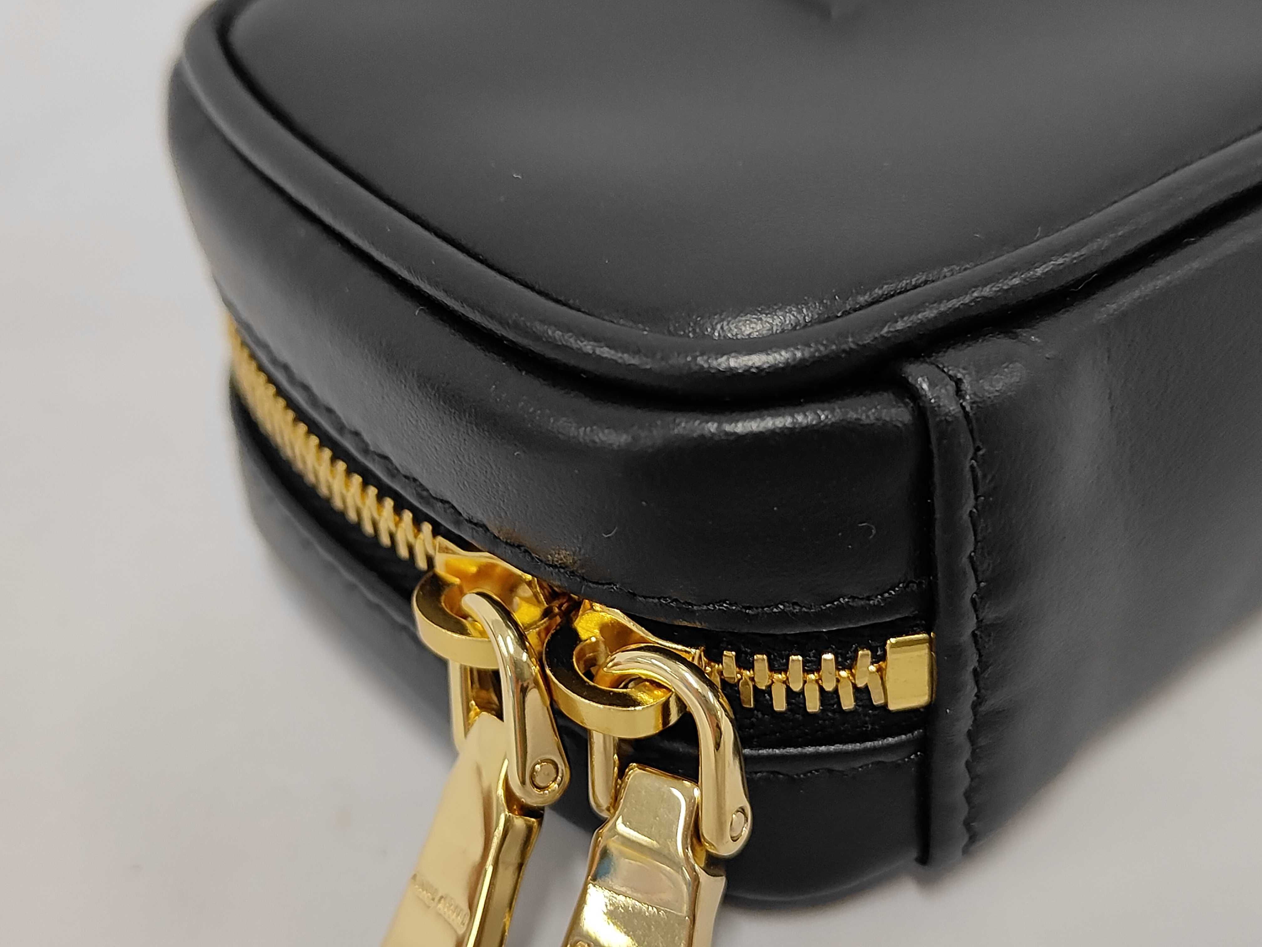 handbag, black leather handbag — view 4