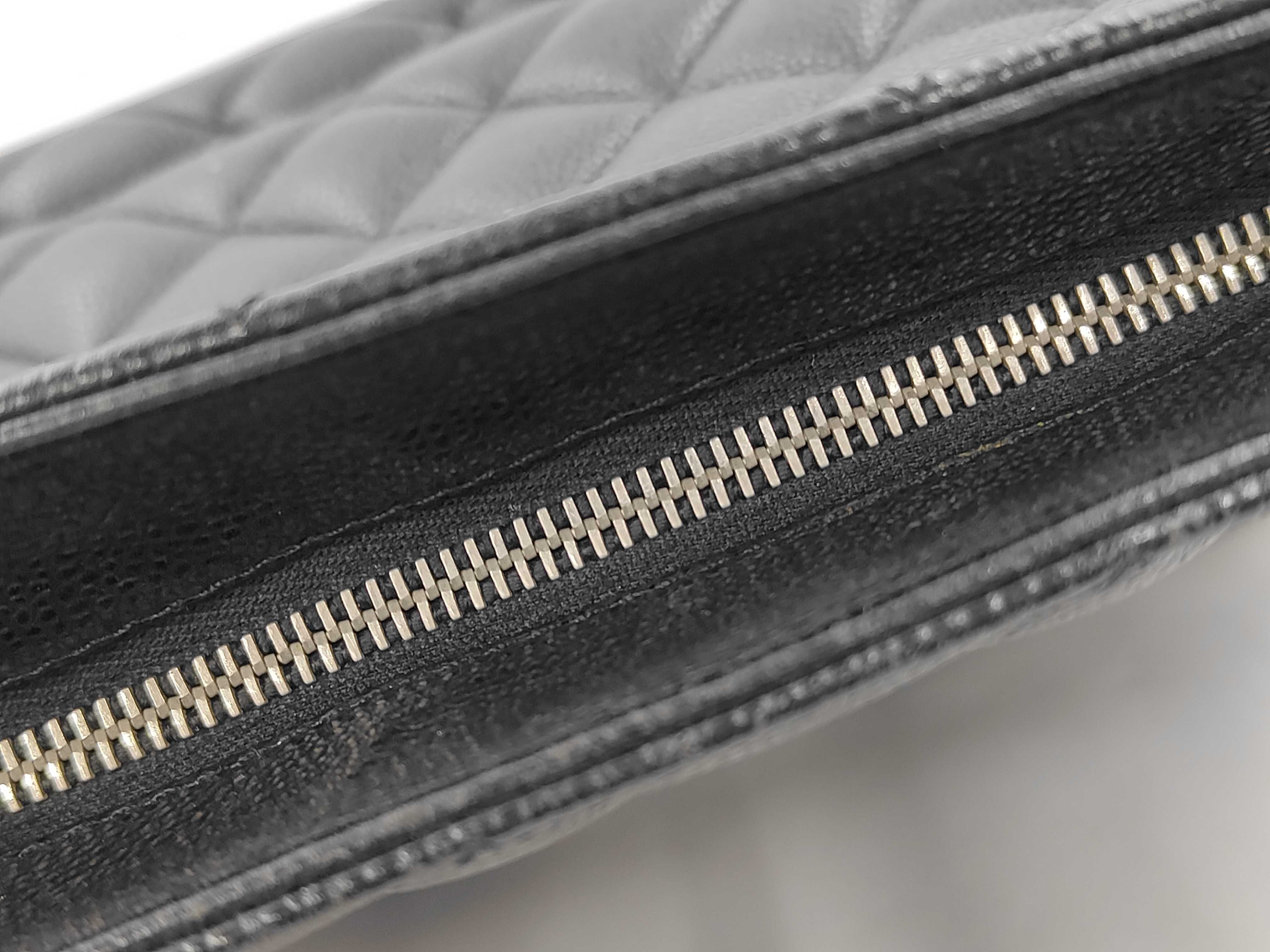 Reissue Tote Bag, Caviar Leather, Serial Number 6, with Card and Seal. — view 9