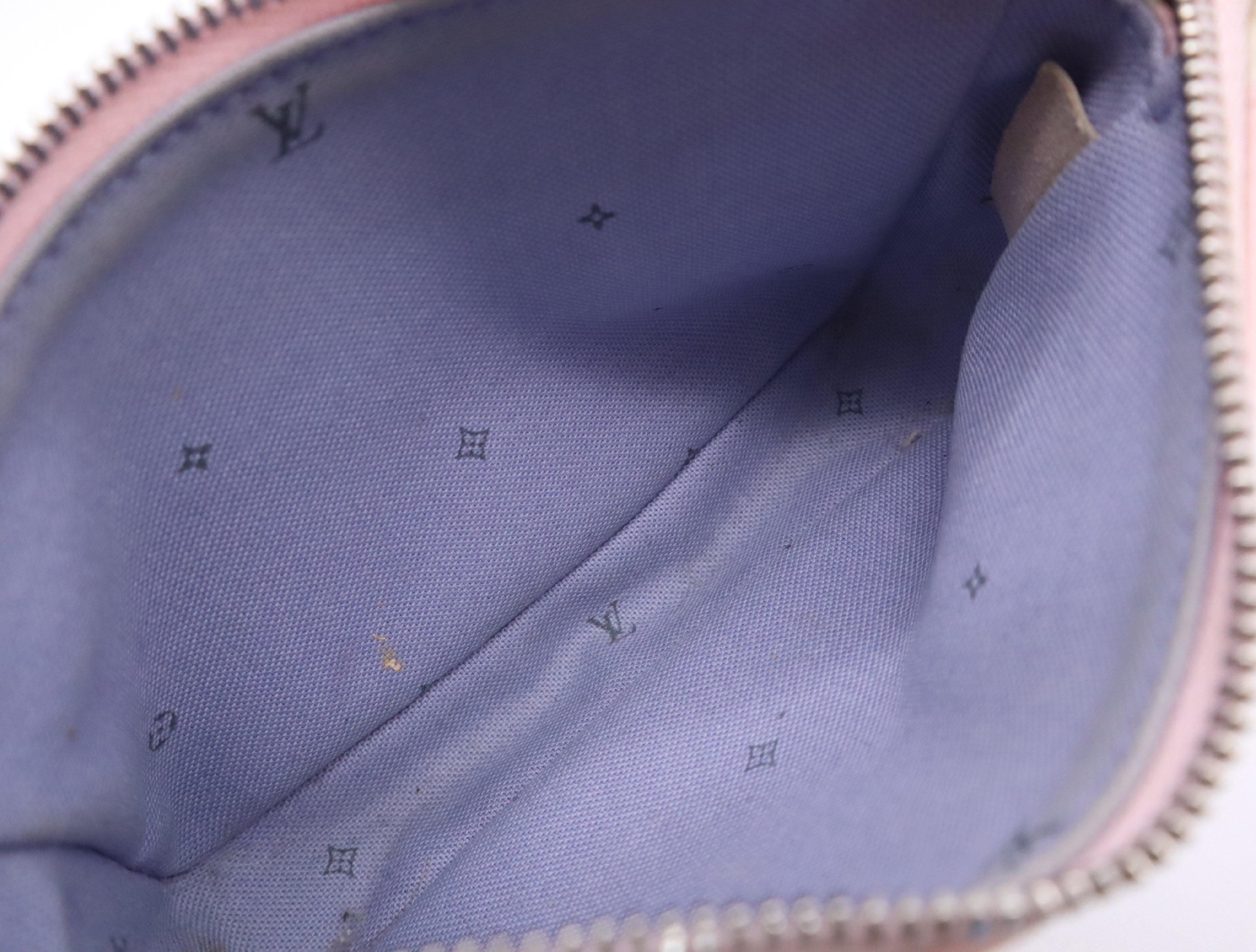 M69269 LV Escale Mini Pochette Accessoires Pouch — view 11