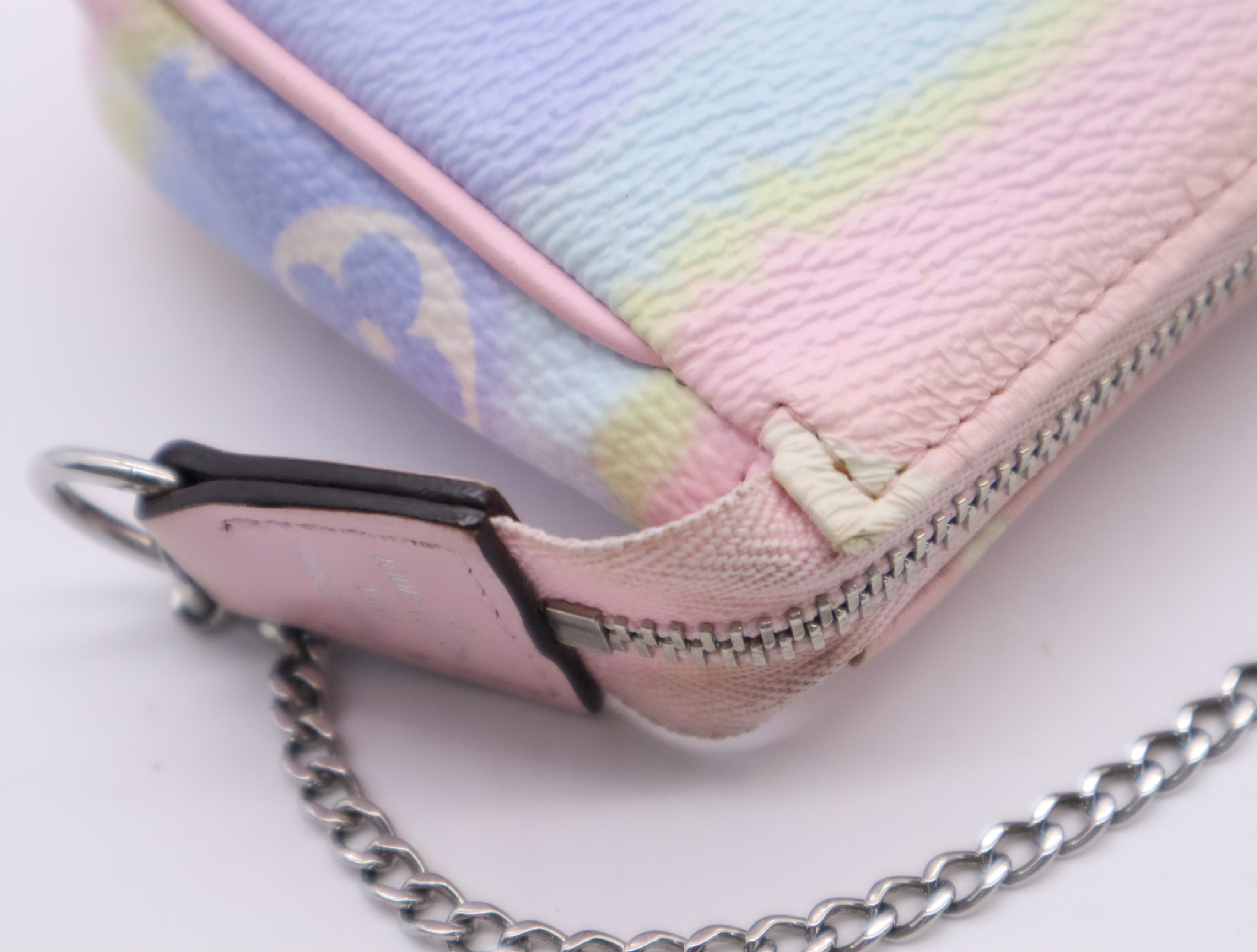 M69269 LV Escale Mini Pochette Accessoires Pouch — view 8