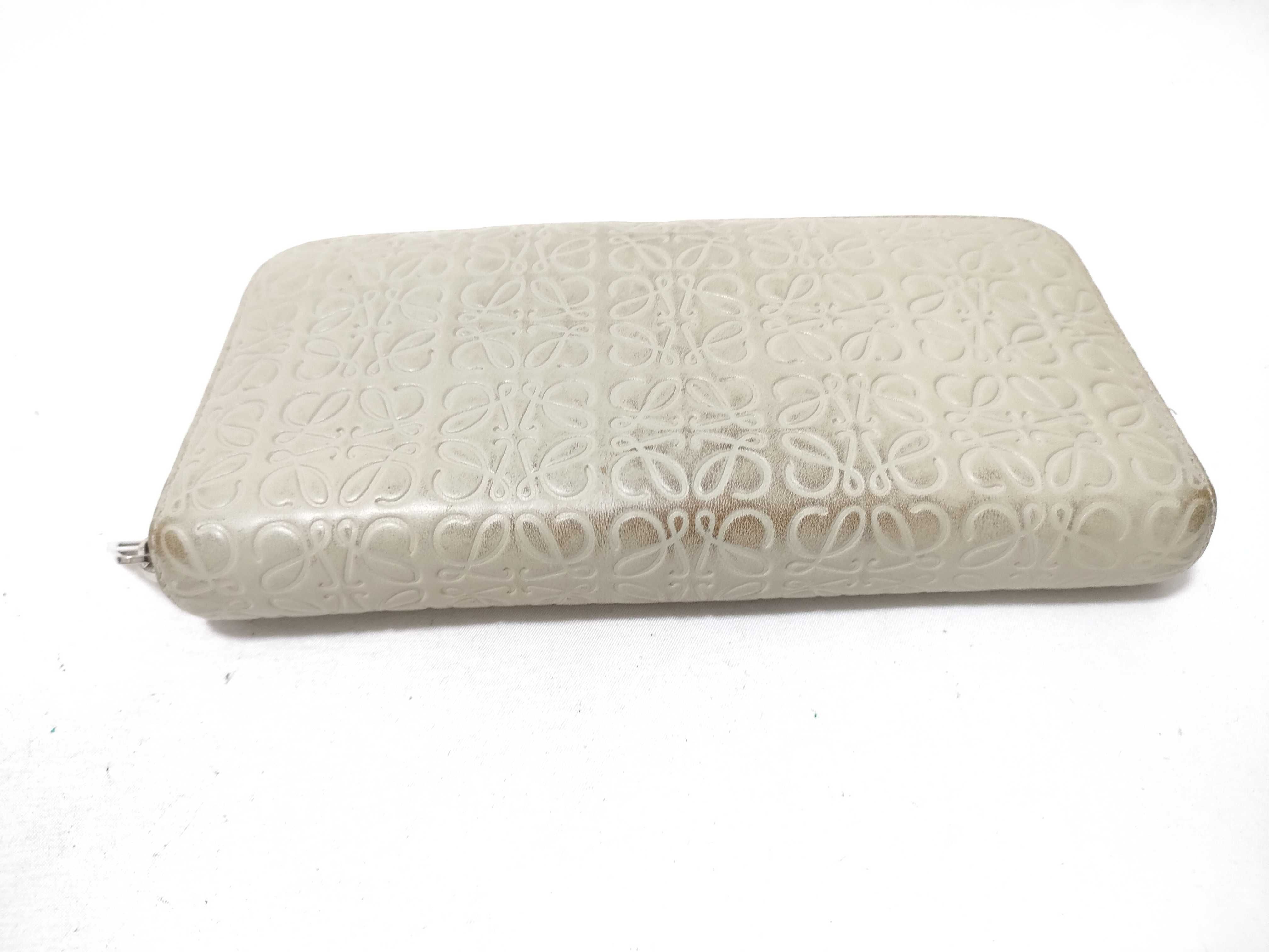 Pete Anagram Wallet — view 3