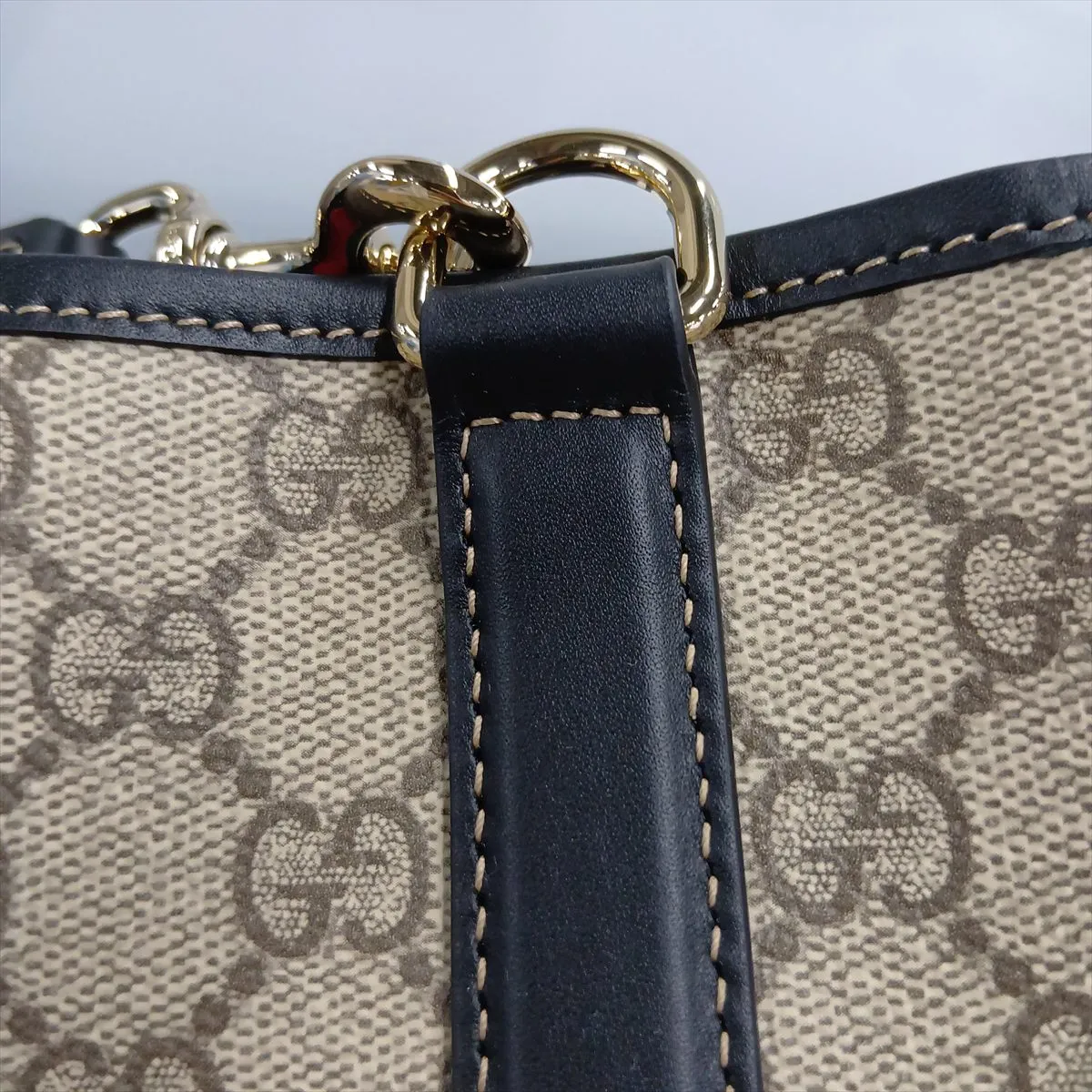 GG Emblem Bucket Bag Medium PVC x Leather 2-Way Shoulder Bag Beige 815103 — view 14