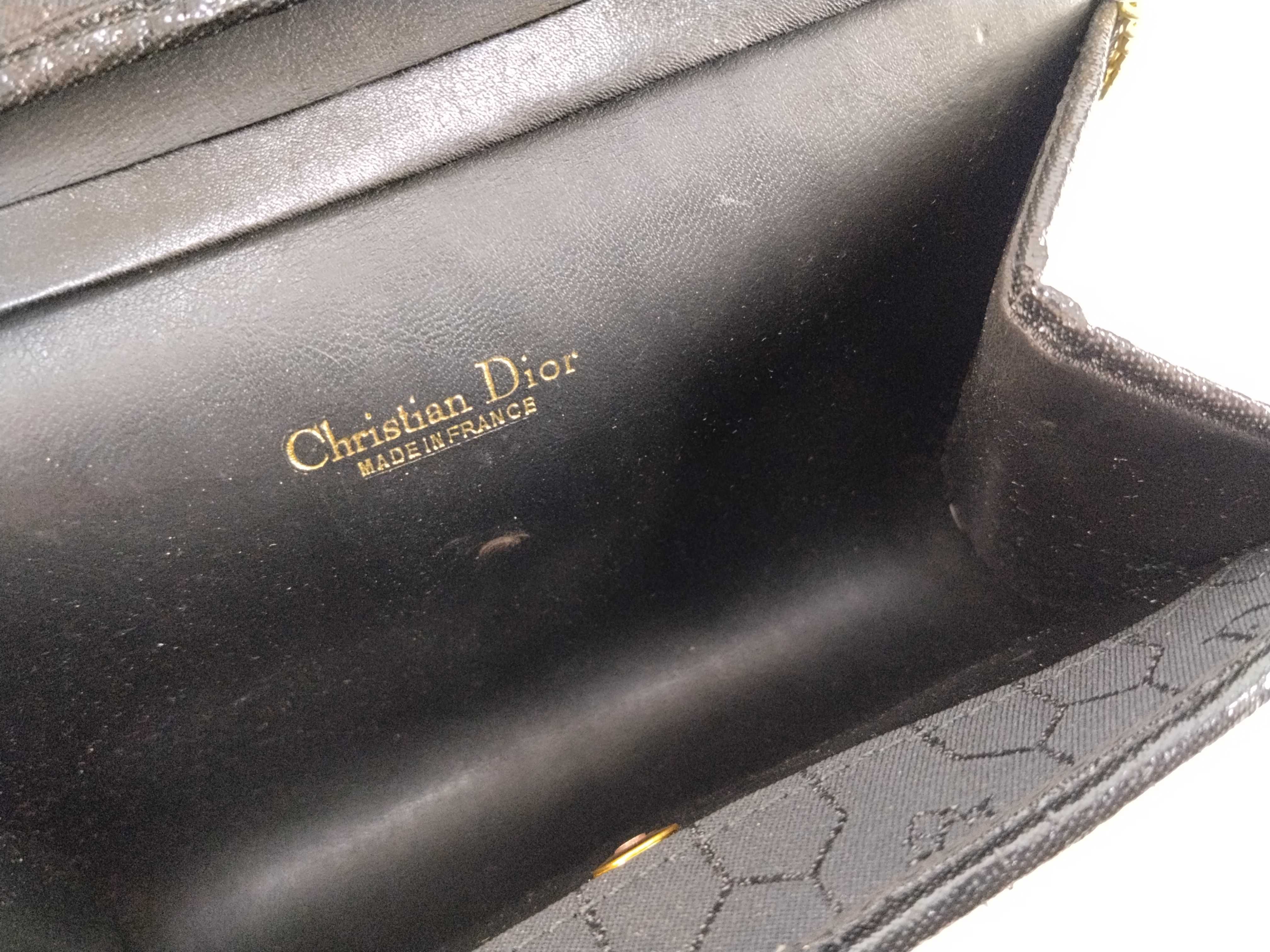 CHRISTIAN Dior Honeycomb Chain Shoulder Bag — view 10
