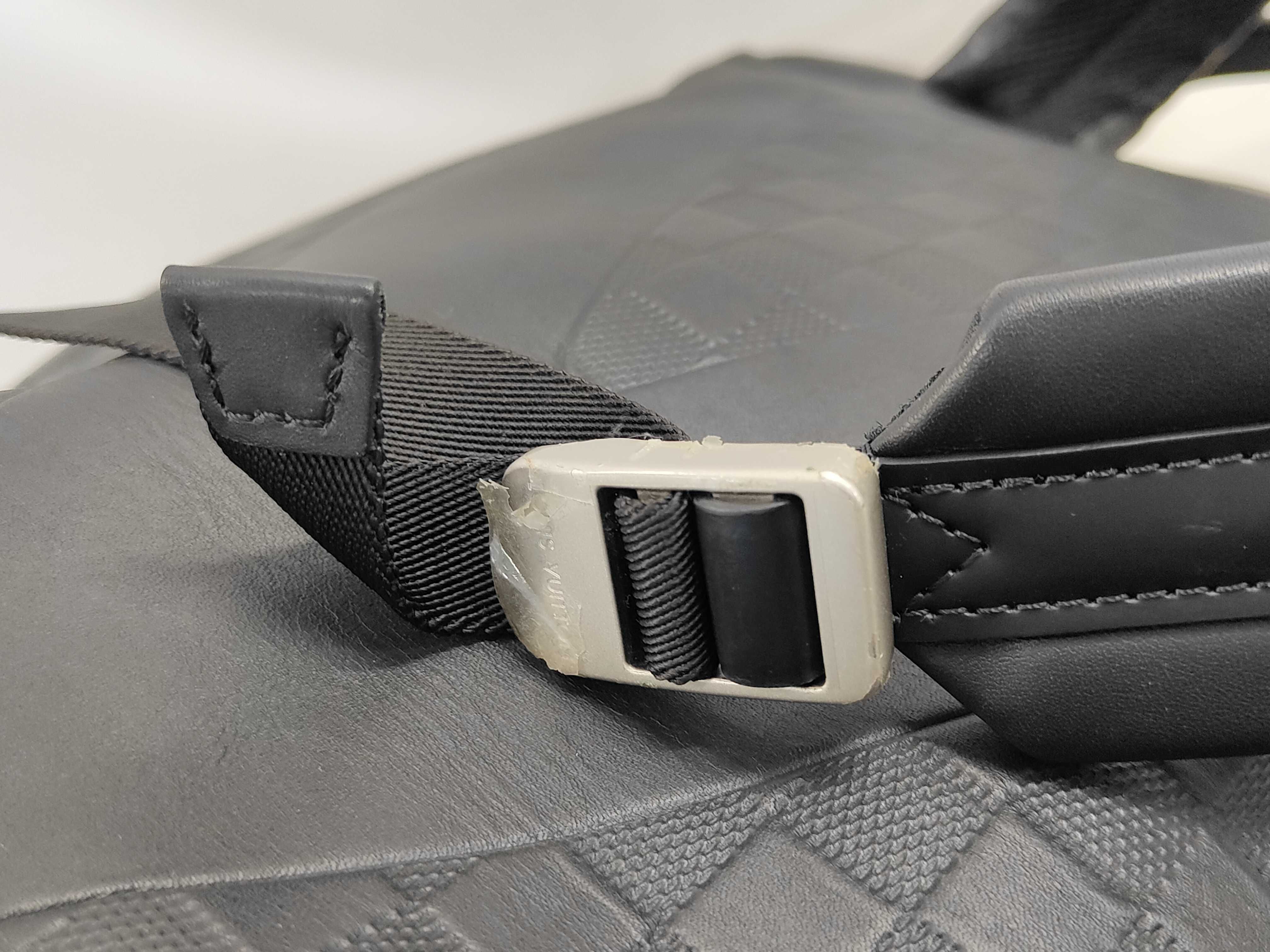 Bag Avenue Damier Infini Backpack — view 7