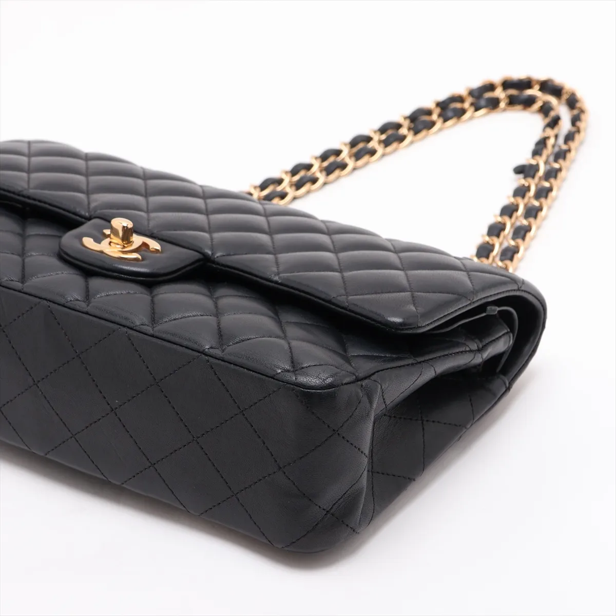 [Individually packaged] Chanel Matelassé 25 Lambskin Double Flap Double Chain Bag, Black with Gold Hardware, 29502603, Serial Number 29, A01112 — view 3