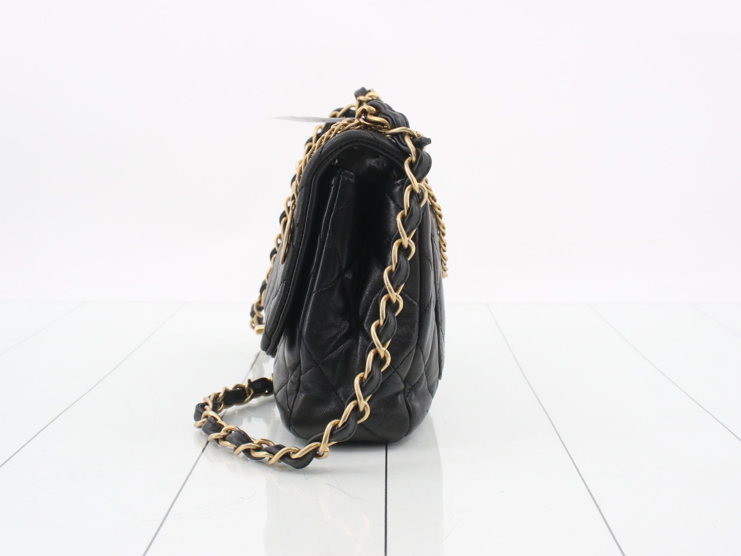 Matelassé Black Chain Shoulder Bag — view 3