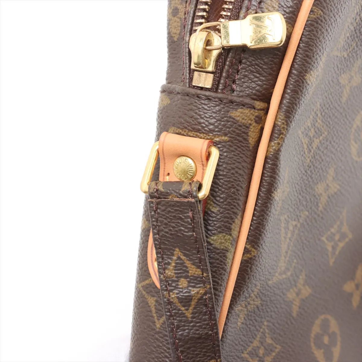 Monogram Danube M45266 SL0093 Brown Tanned Leather External Repairs in Various Parts — view 10