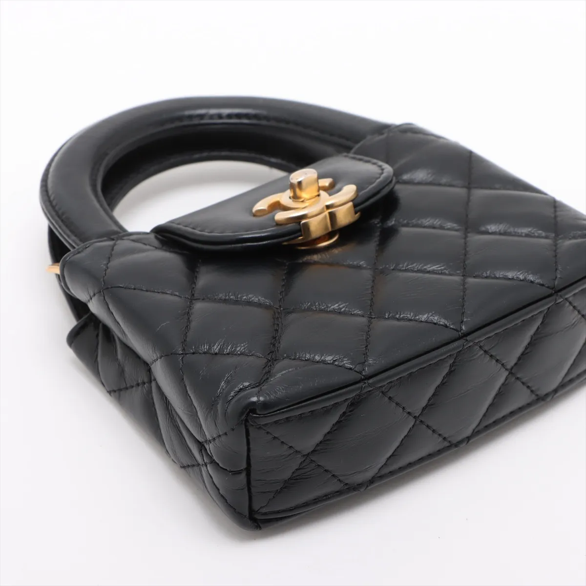 Matelasse Leather 2WAY Shoulder Bag Black Gold Hardware HCP8PL72 Random Serial AP3435 — view 4