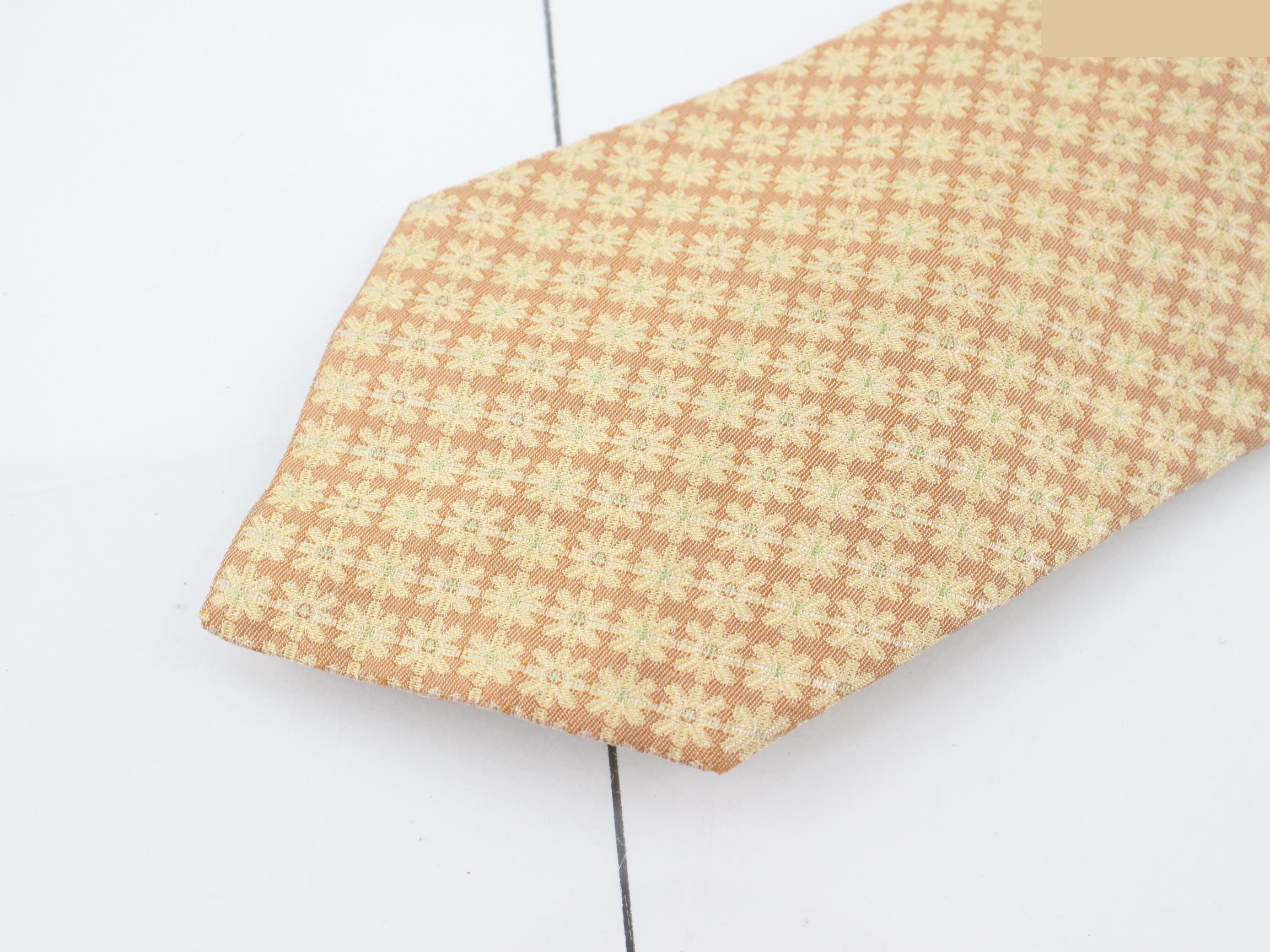 Silk tie — view 3