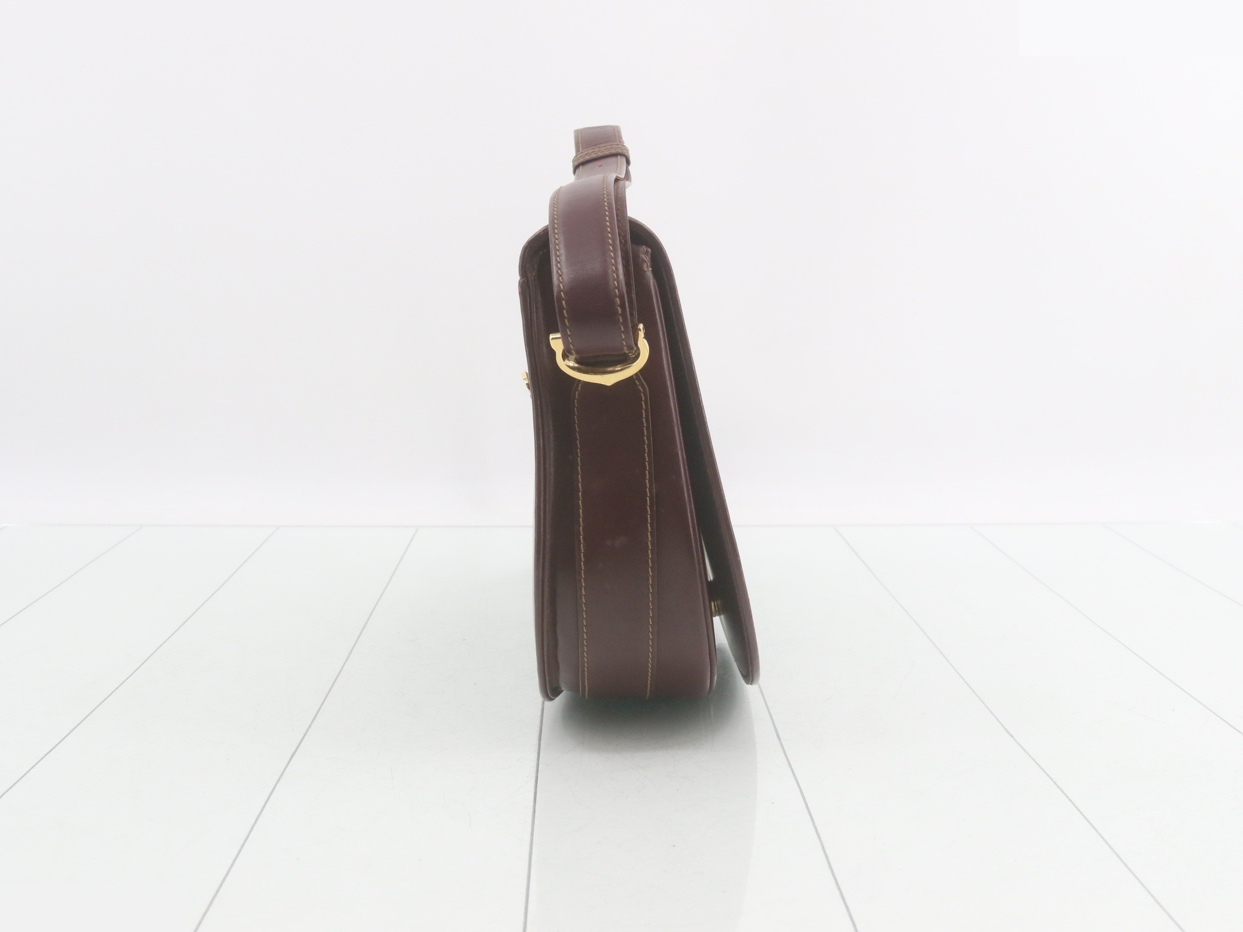 Must Line (Bag) - Shoulder Bag — view 4