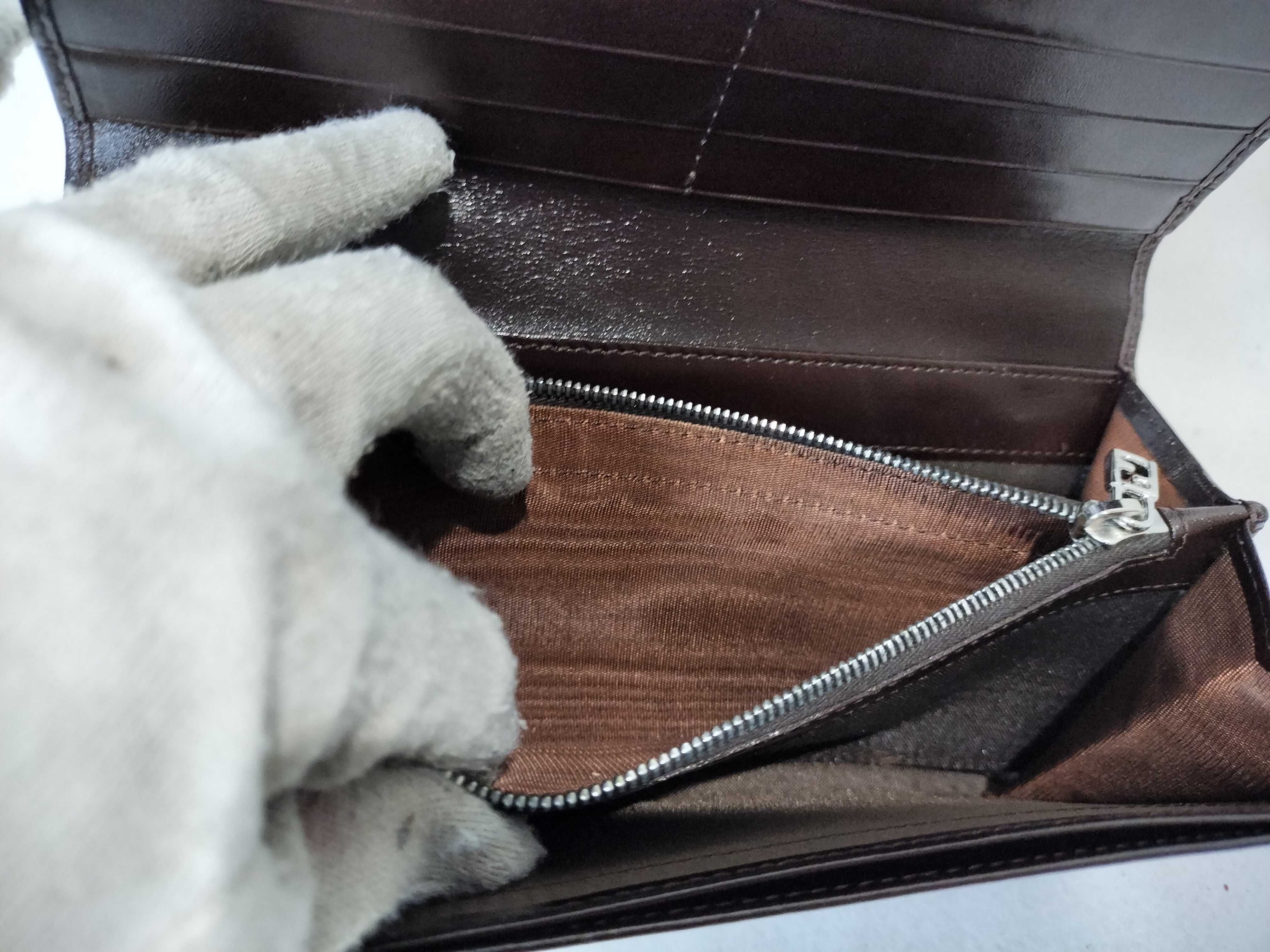 long wallet — view 11