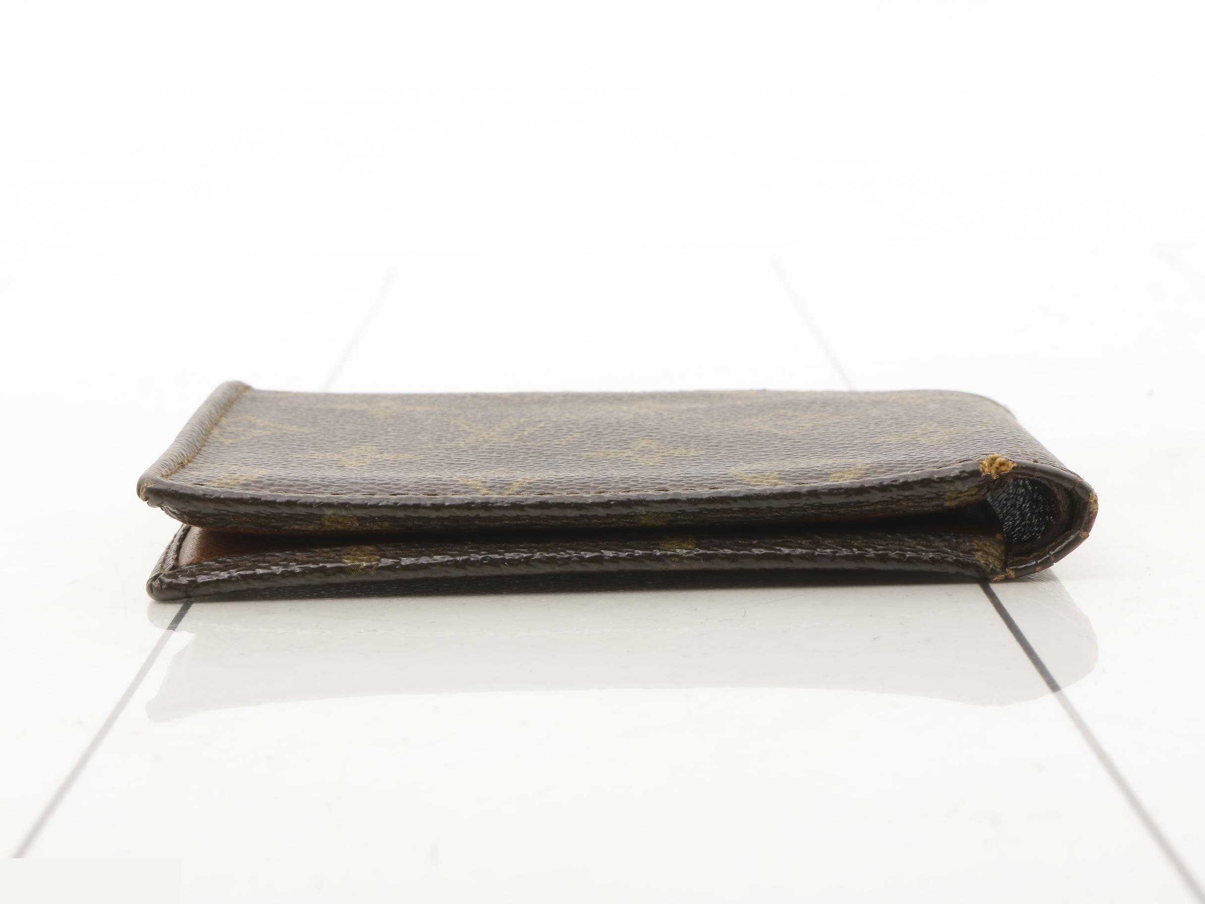 Bi-fold wallet — view 3