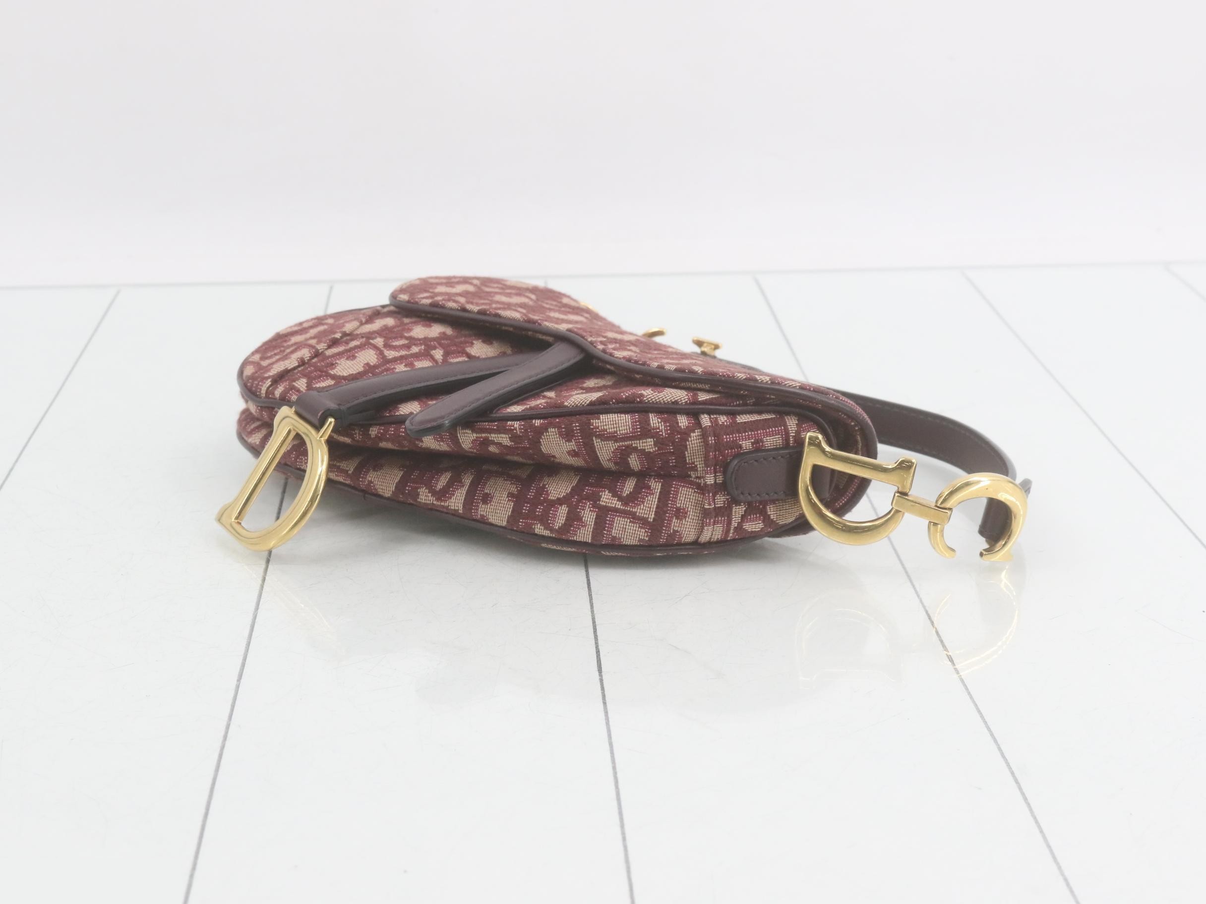 Oblique Saddle 2-Way Shoulder Bag — view 6