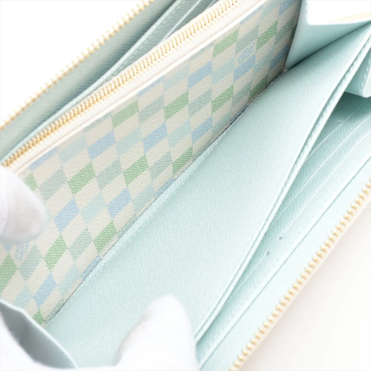 Autre Toile Damier Zippy Wallet N40748 Pistachio Green Round Zip Wallet (RFID detected) — view 6