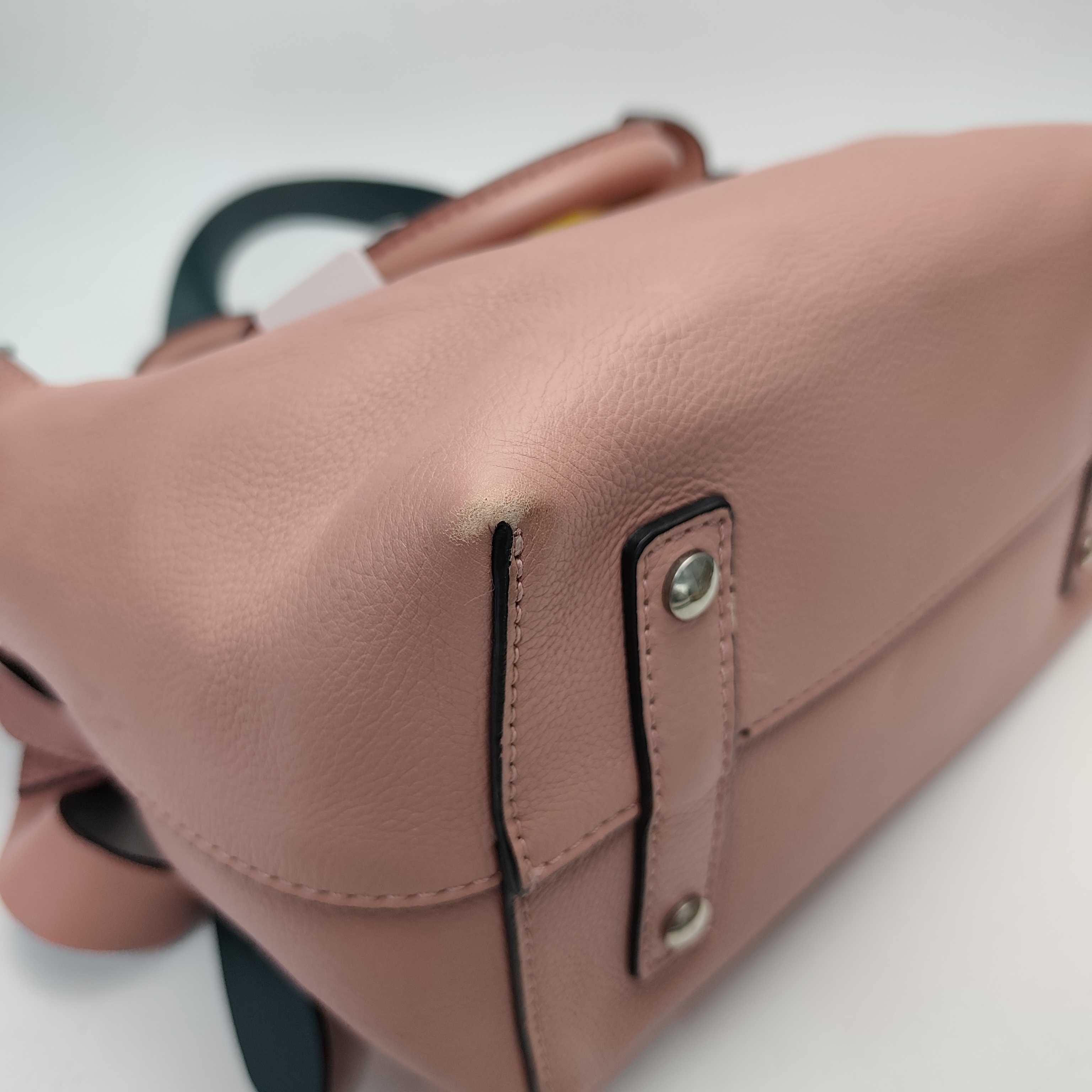 【*Shipped from: China*】BURBERRY Leather Shoulder Bag — view 6