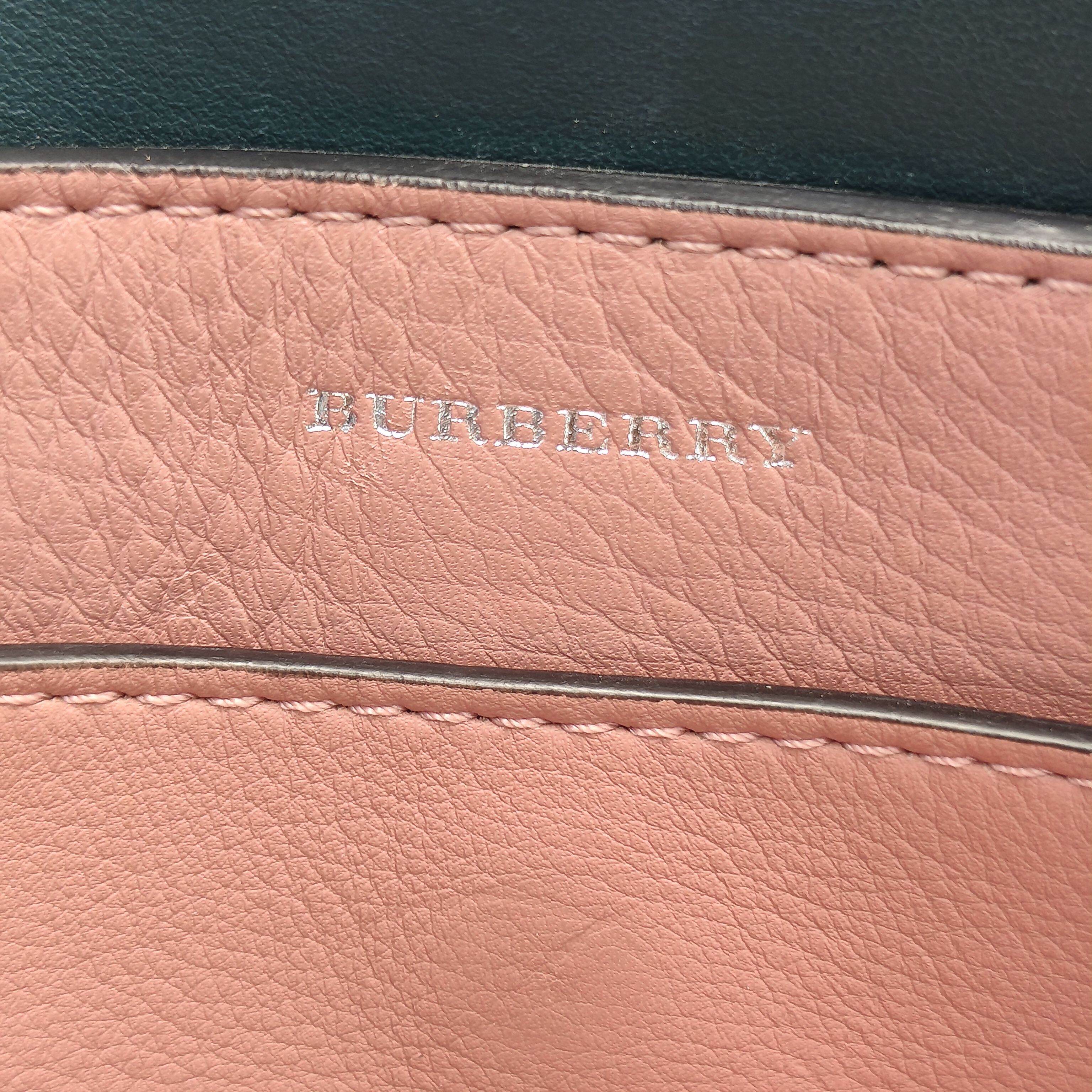 【*Shipped from: China*】BURBERRY Leather Shoulder Bag — view 10