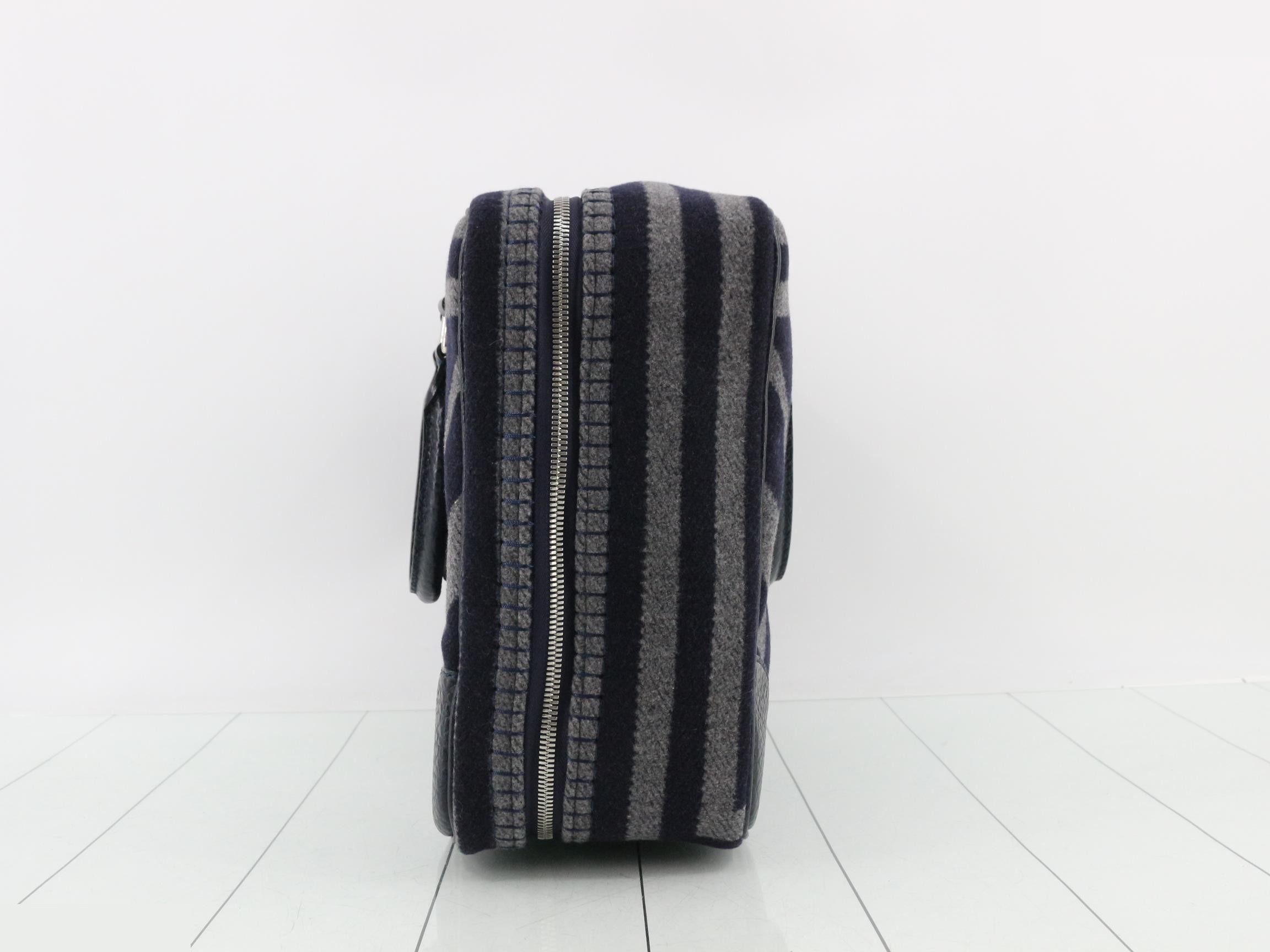 Veil Blanket Business Bag — view 3