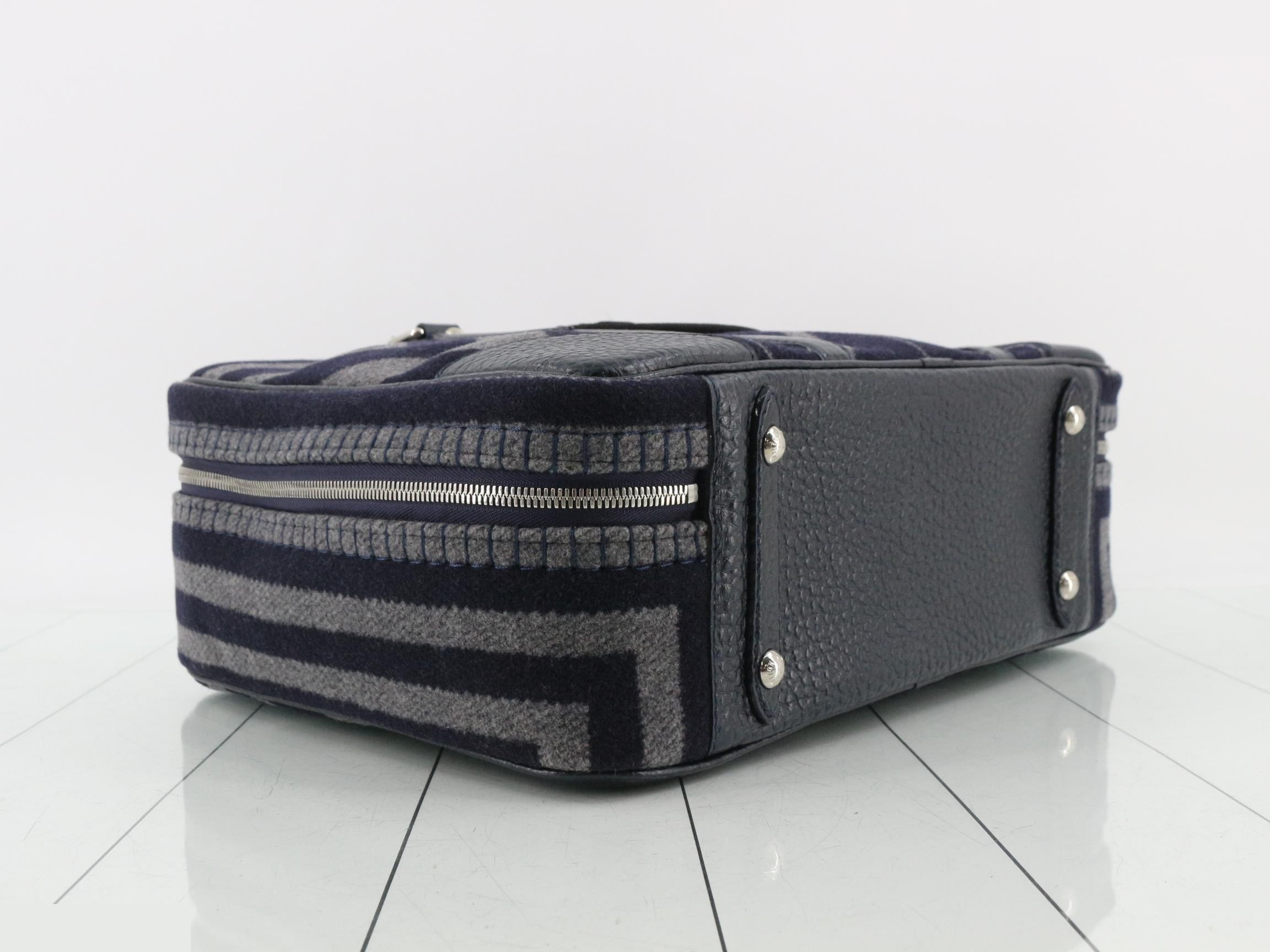 Veil Blanket Business Bag — view 5